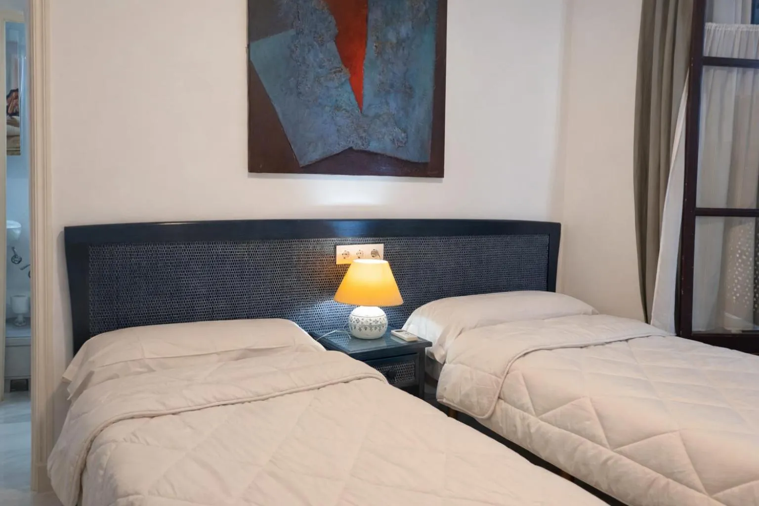 Bed in Apartamentos Larga 70