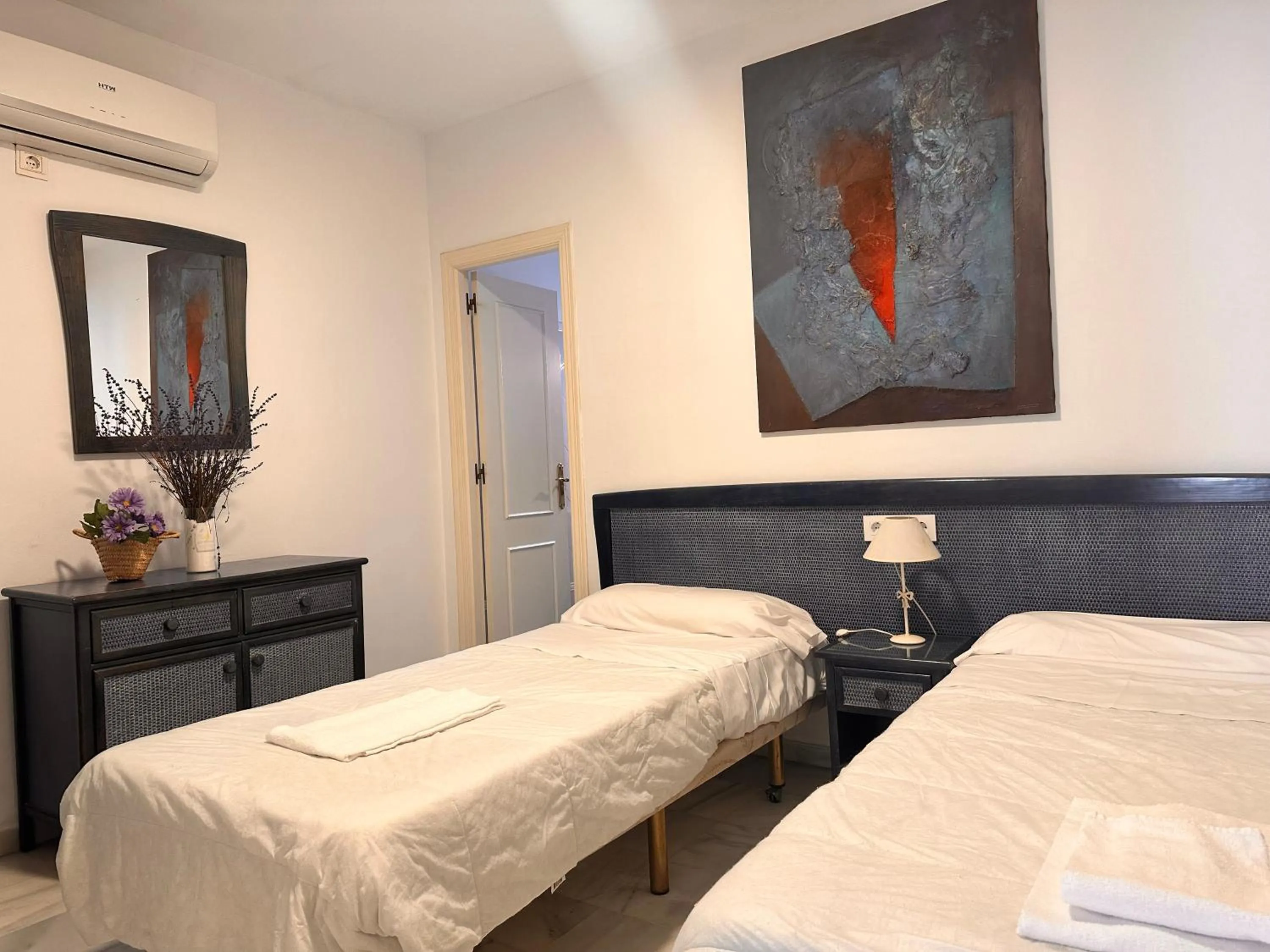 Bed in Apartamentos Larga 70