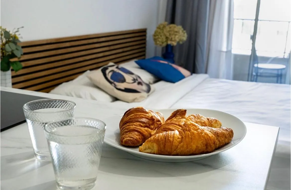 Photo of the whole room, Bed in Majestic Apartment