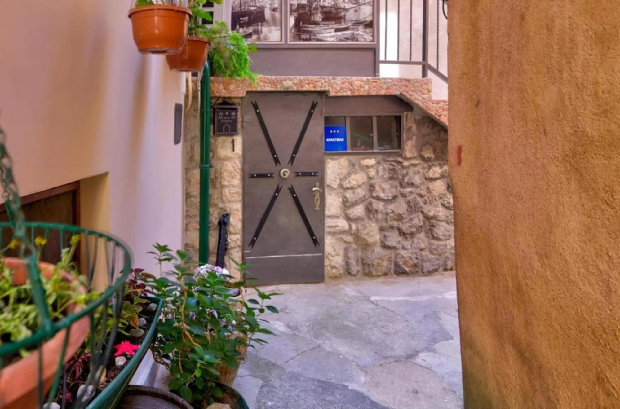 Property building in City Apartments & Studio App Frankopan