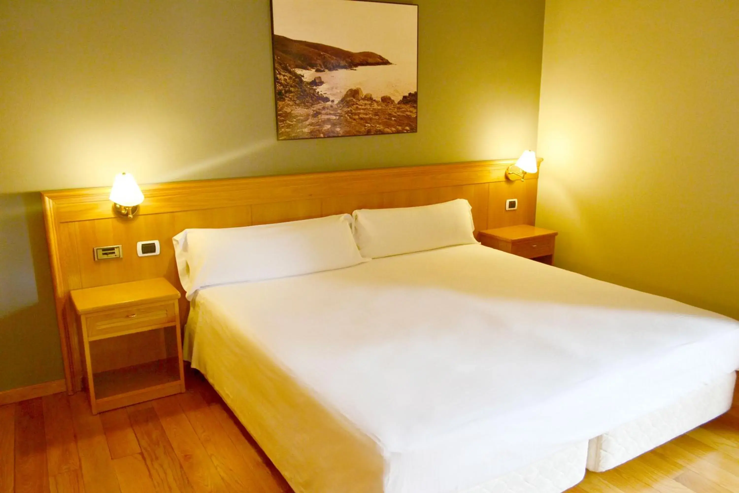 Bed in Hotel Alda El Suizo Bed in Hotel Alda El Suizo