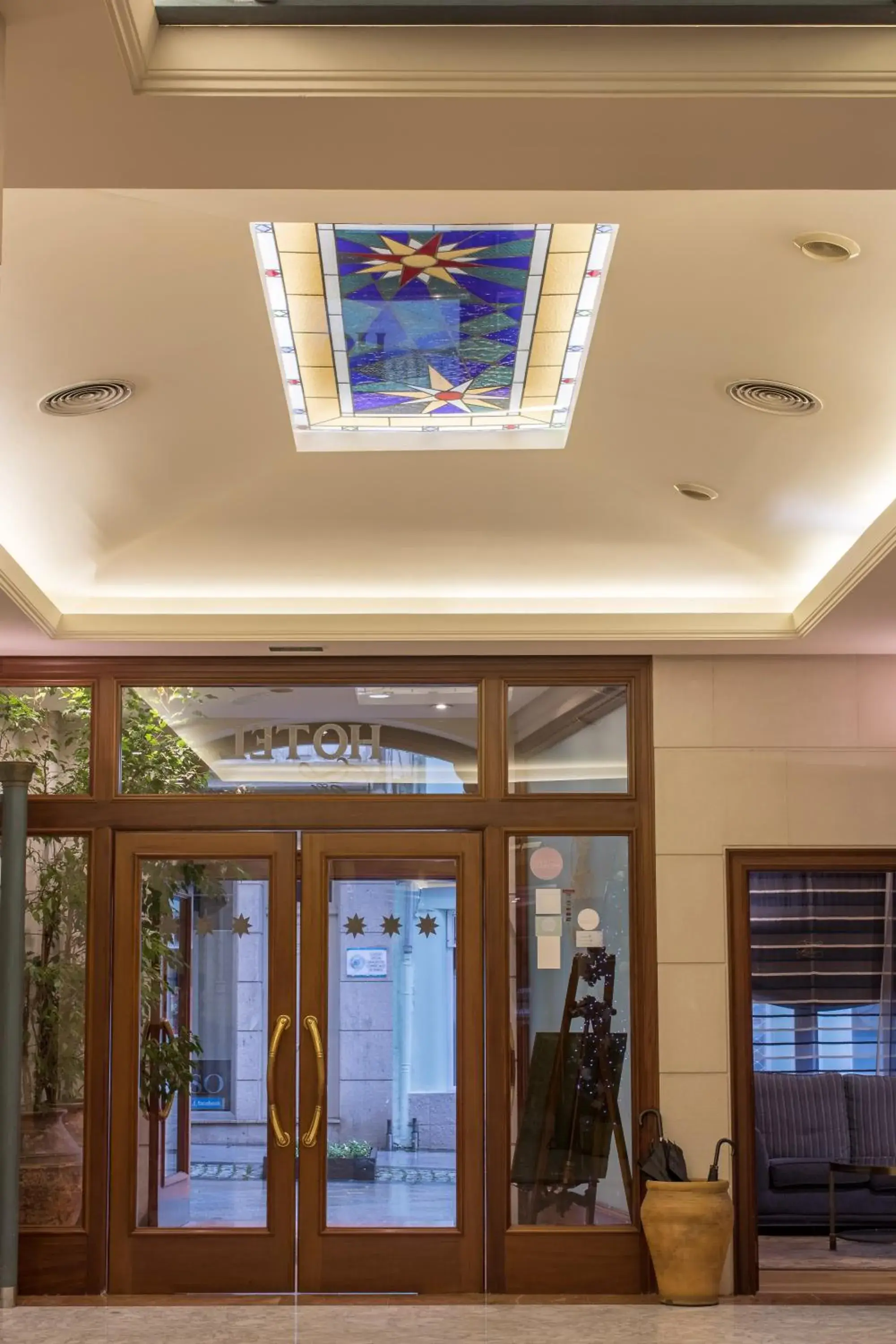 Facade/entrance in Hotel Alda El Suizo Facade/entrance in Hotel Alda El Suizo