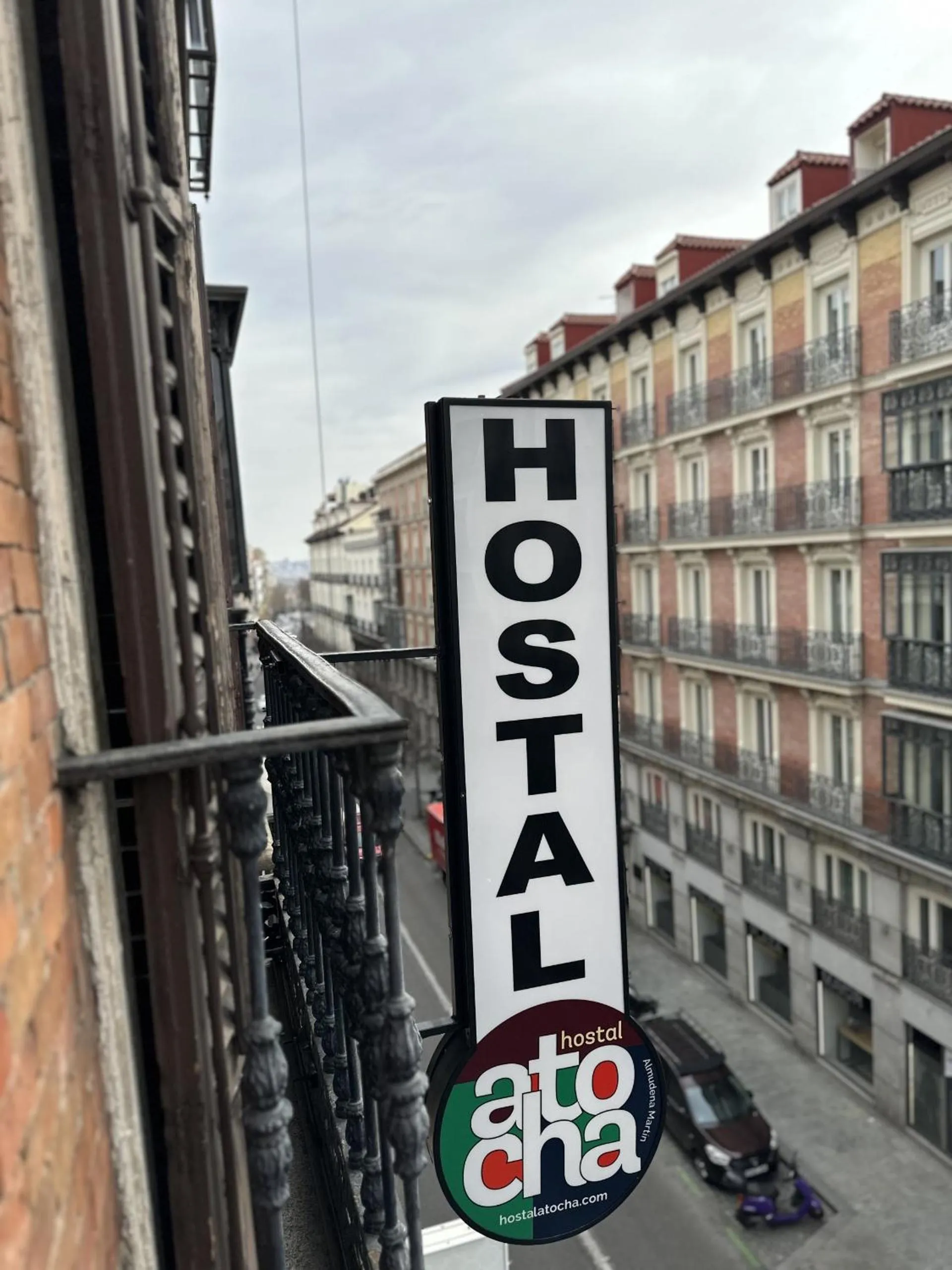 Property building in Hostal Atocha Almudena Martín