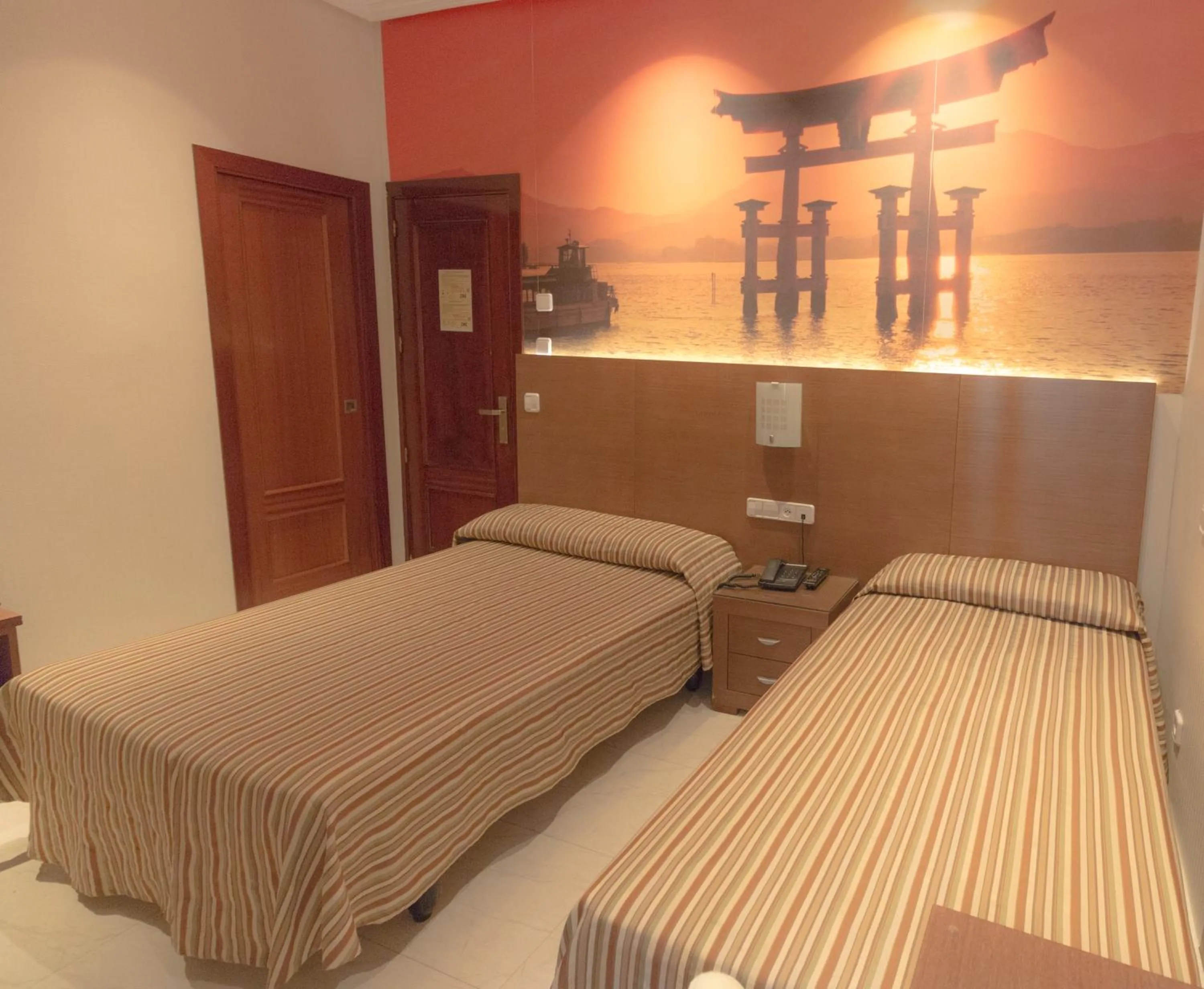 Bed in Hostal Atocha Almudena Martín