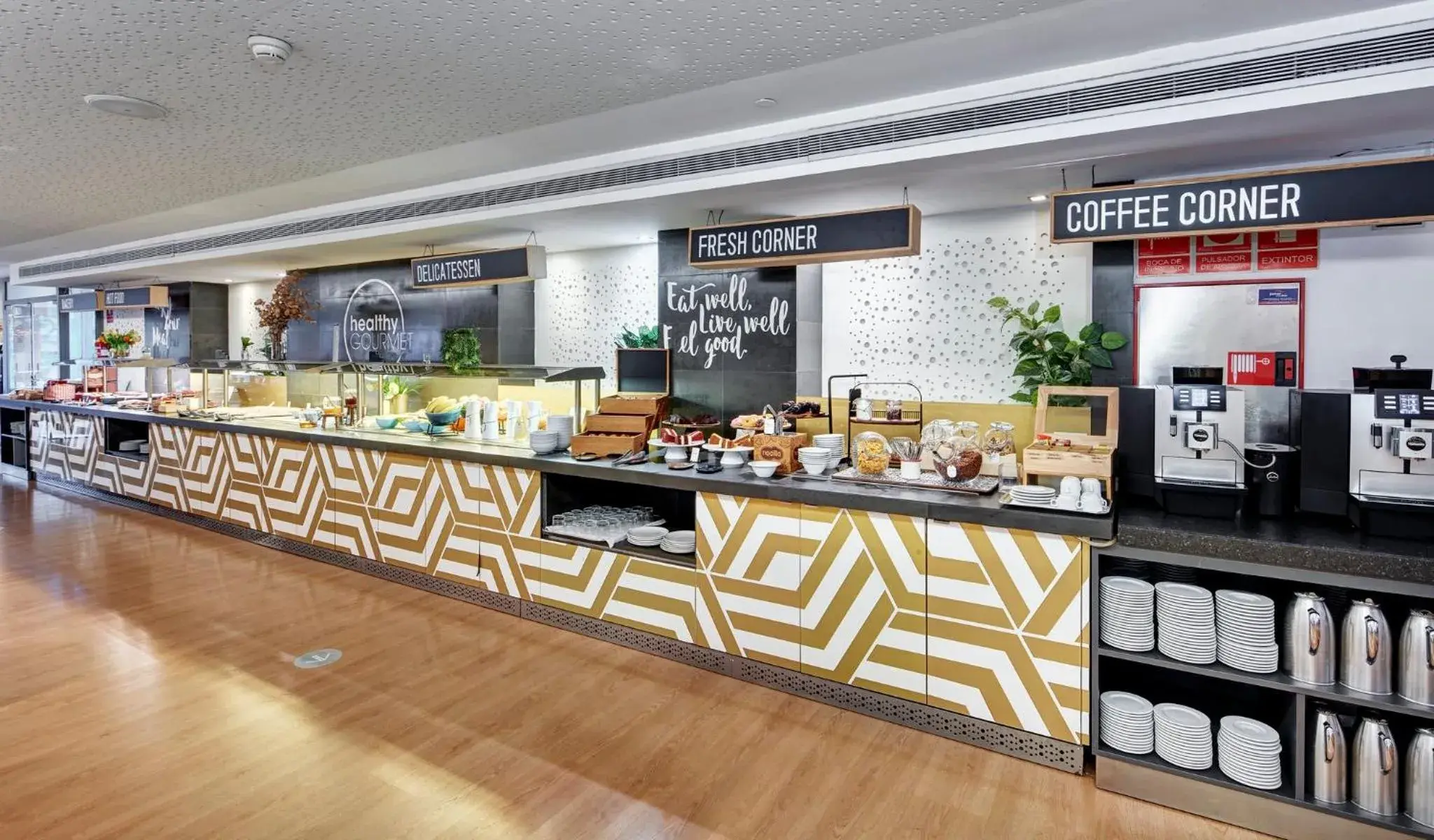 Breakfast in Sercotel Hotel Rosellon Breakfast in Sercotel Hotel Rosellon