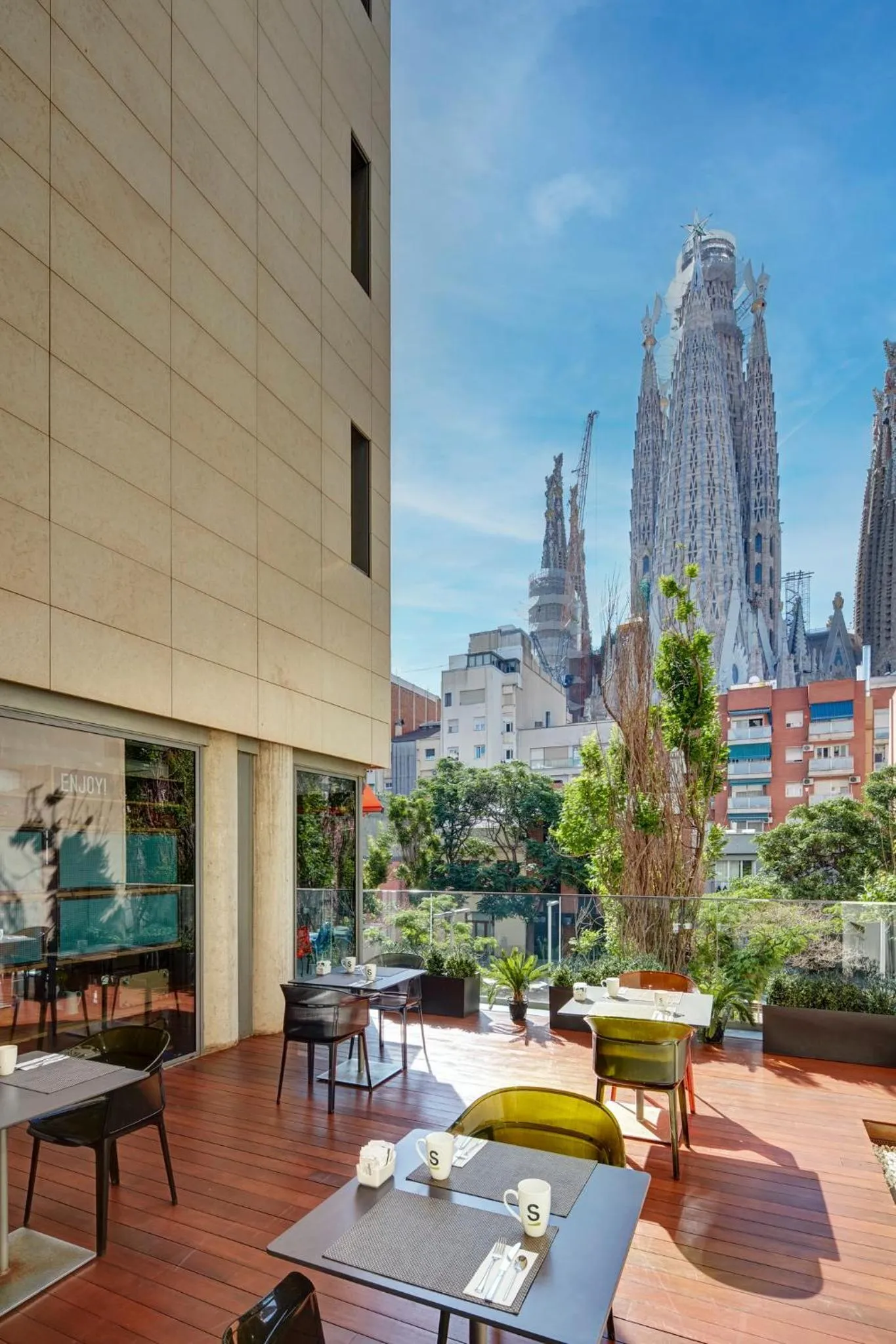 Breakfast in Sercotel Hotel Rosellon