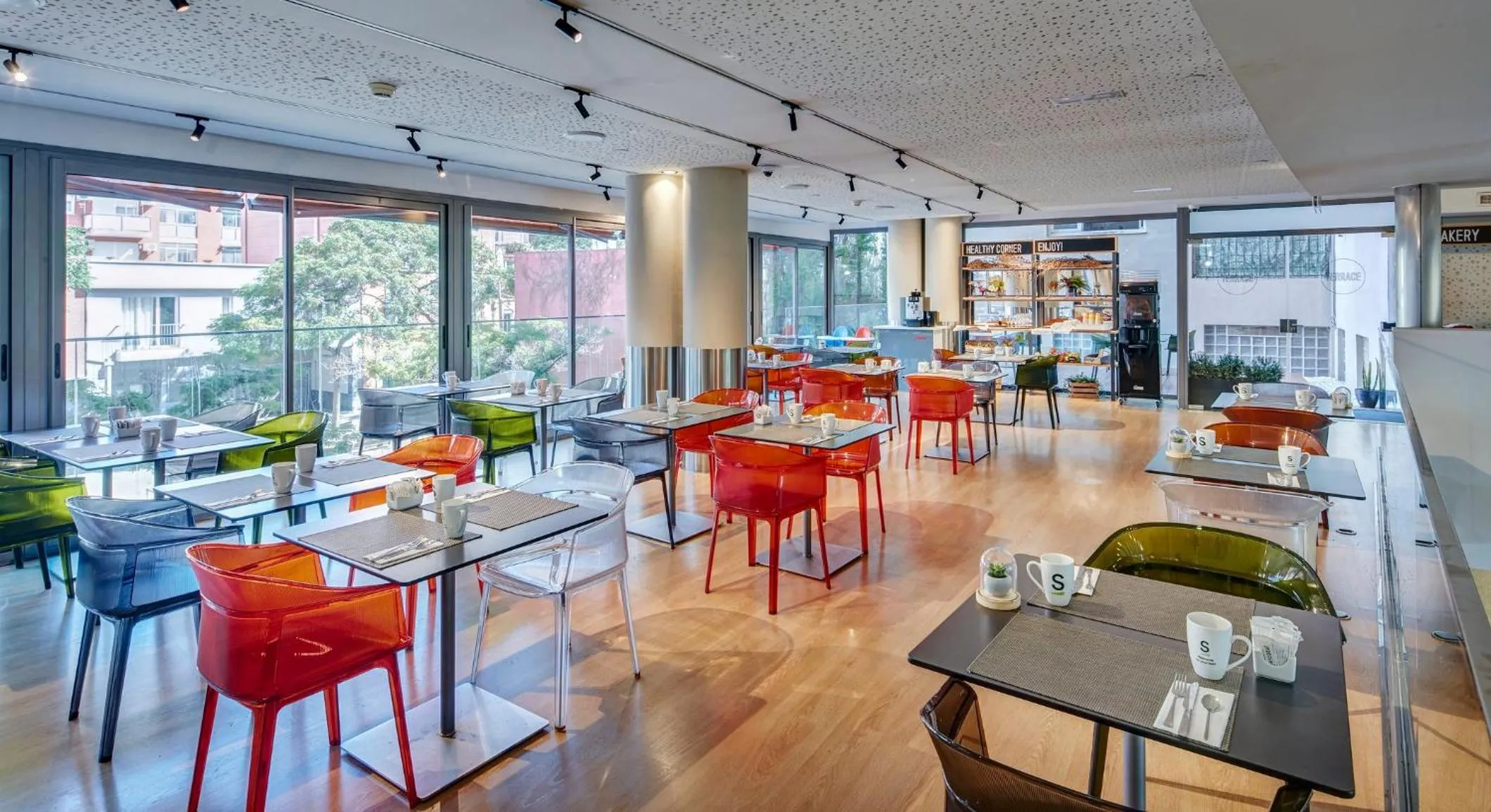 Breakfast in Sercotel Hotel Rosellon