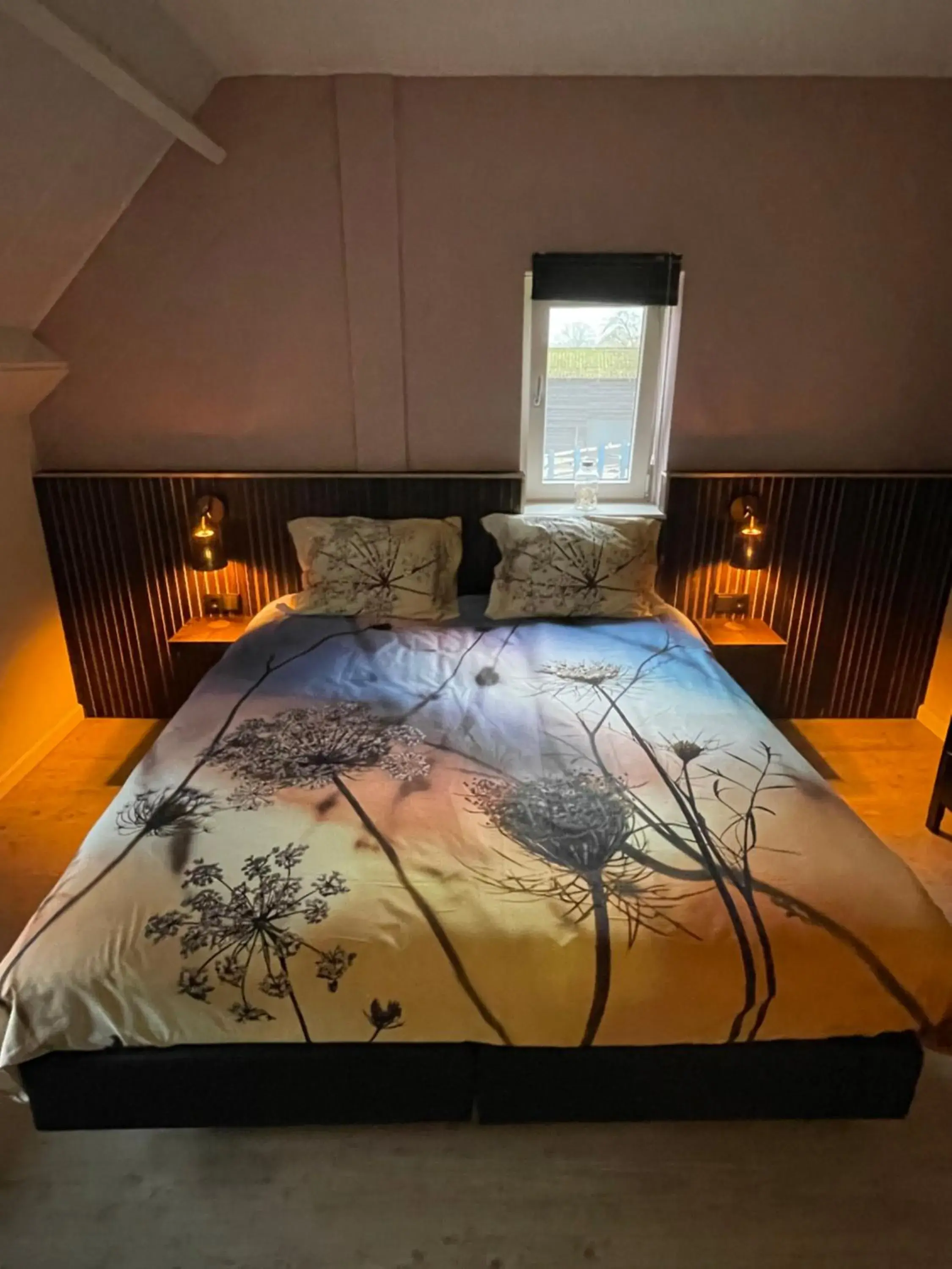 Triple Room with Private Bathroom in B&B Hof 't Sprakel Triple Room with Private Bathroom in B&B Hof 't Sprakel