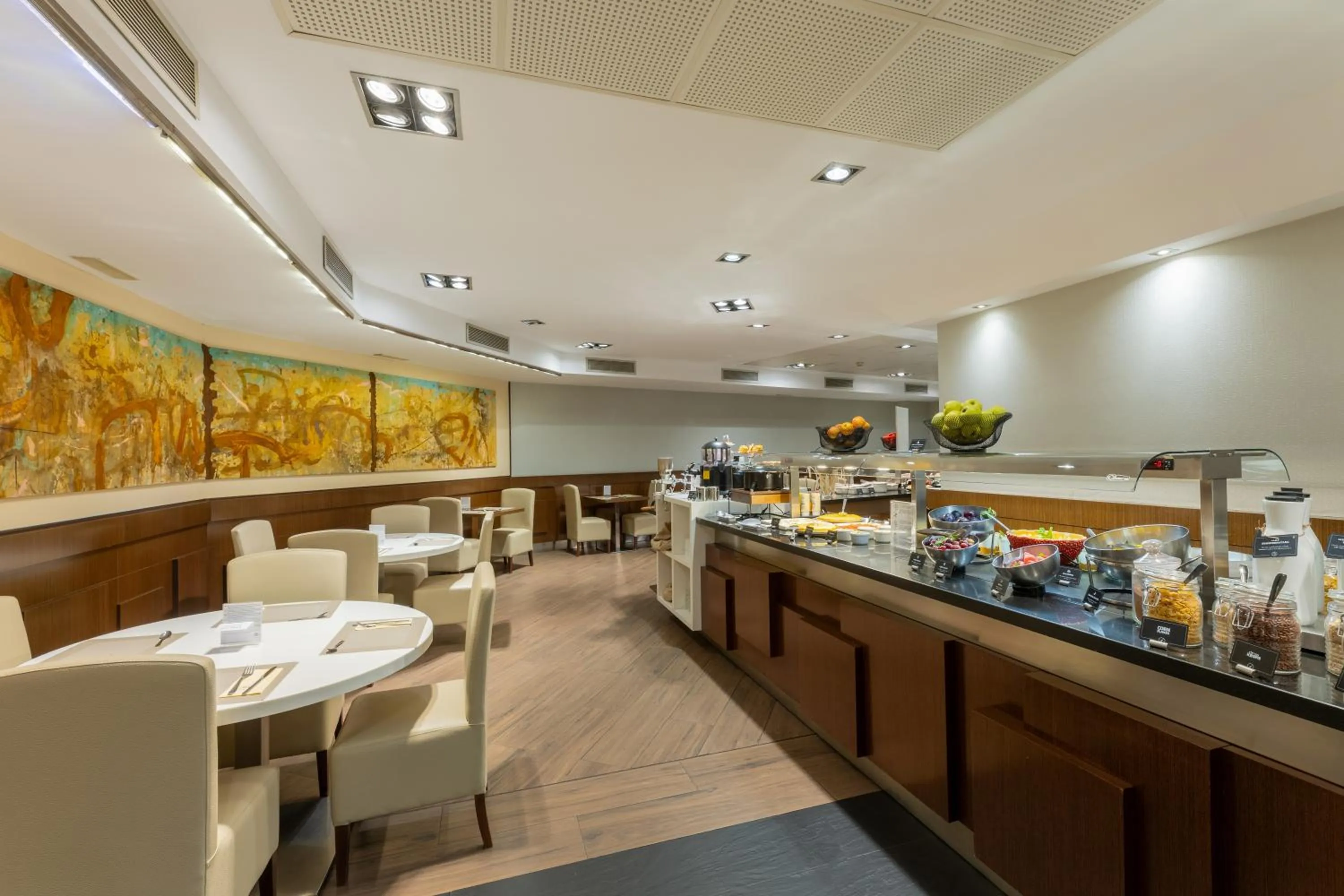 Buffet breakfast in Barcelona Hotel Colonial