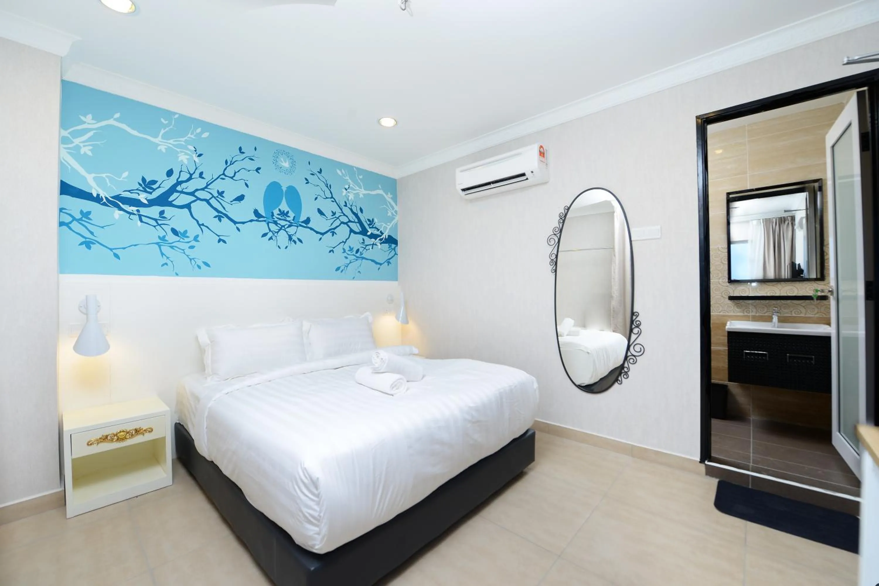 Photo of the whole room in Hotel de Art @ i-City