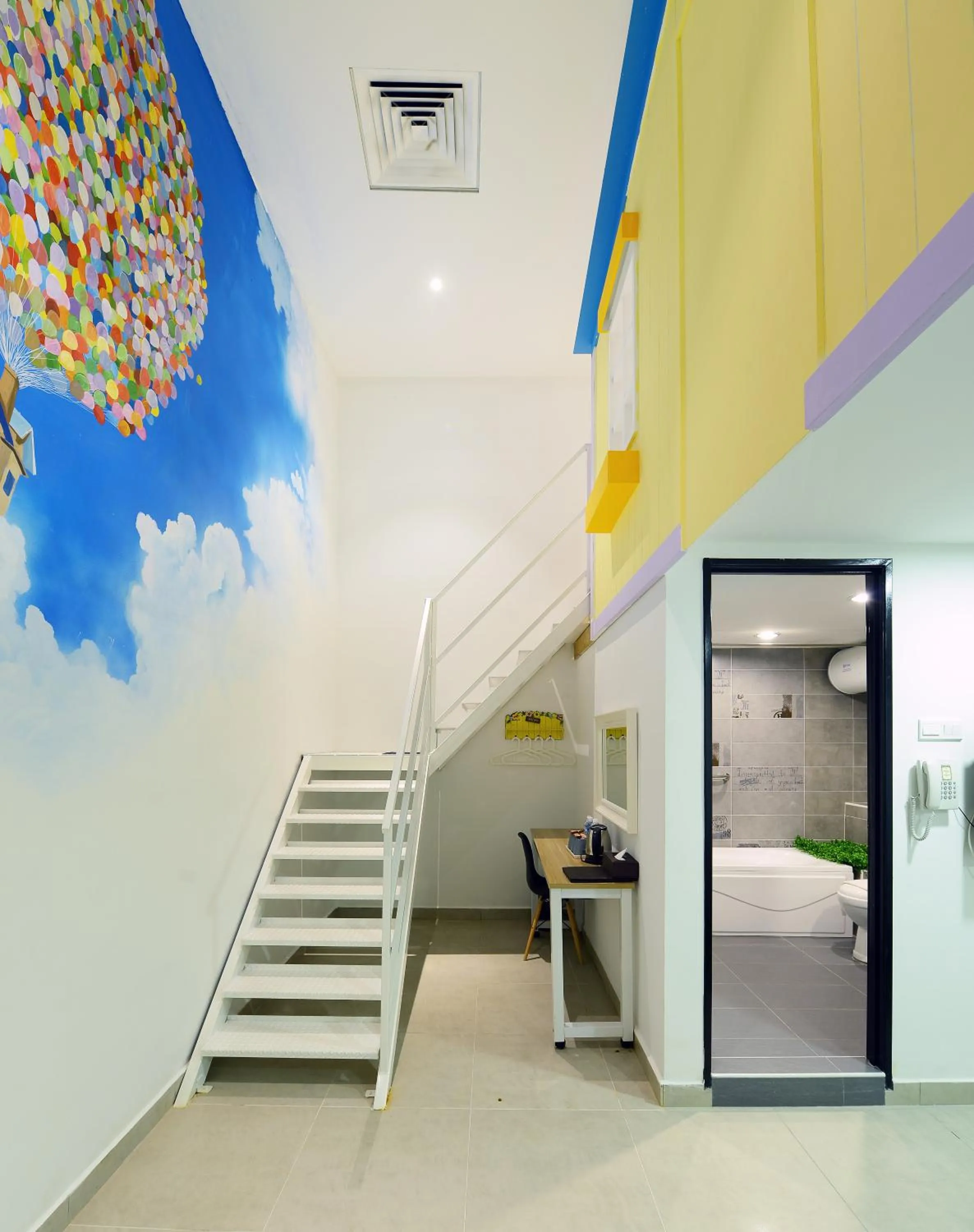 Photo of the whole room in Hotel de Art @ i-City