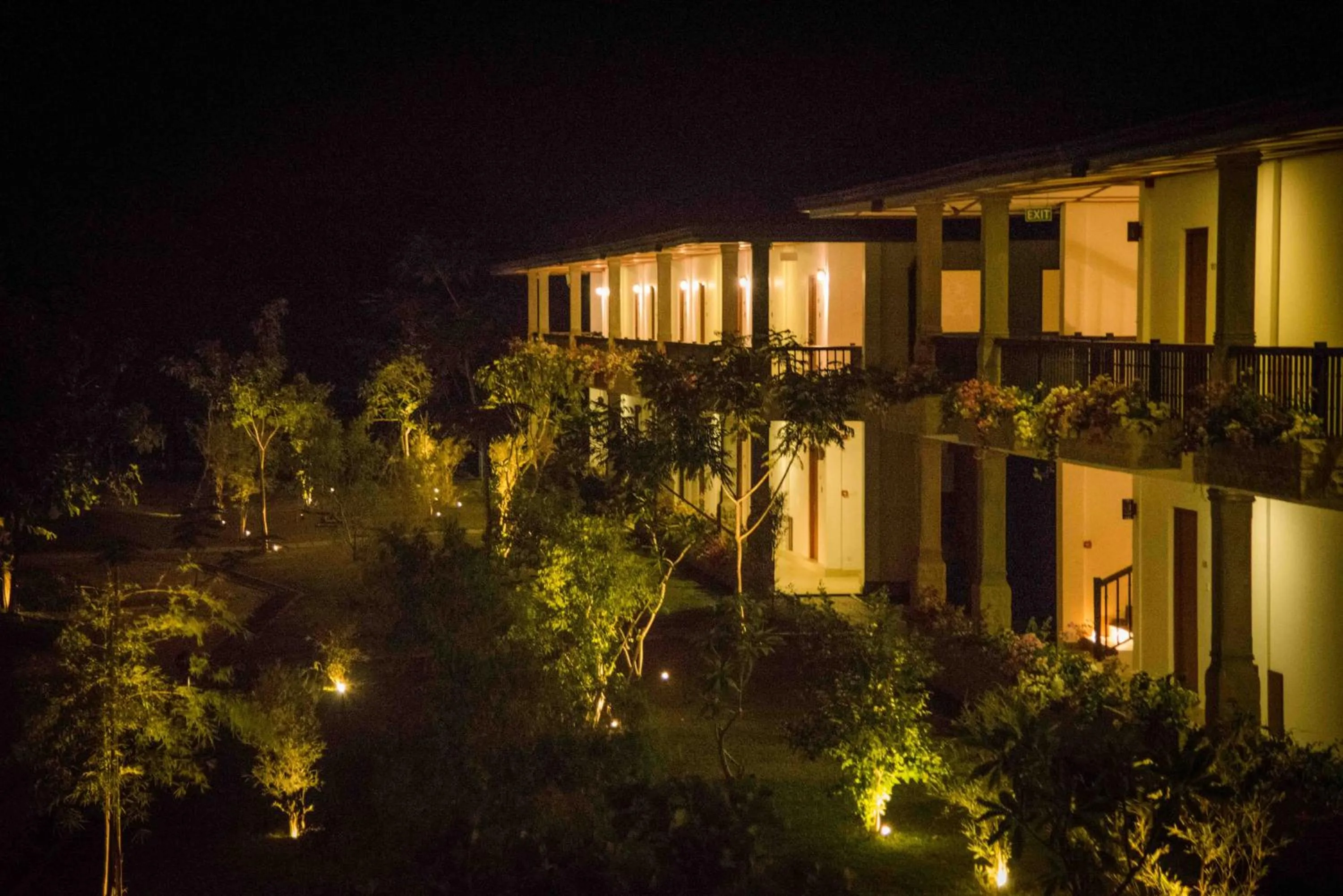 Garden in Sungreen Resort Habarana