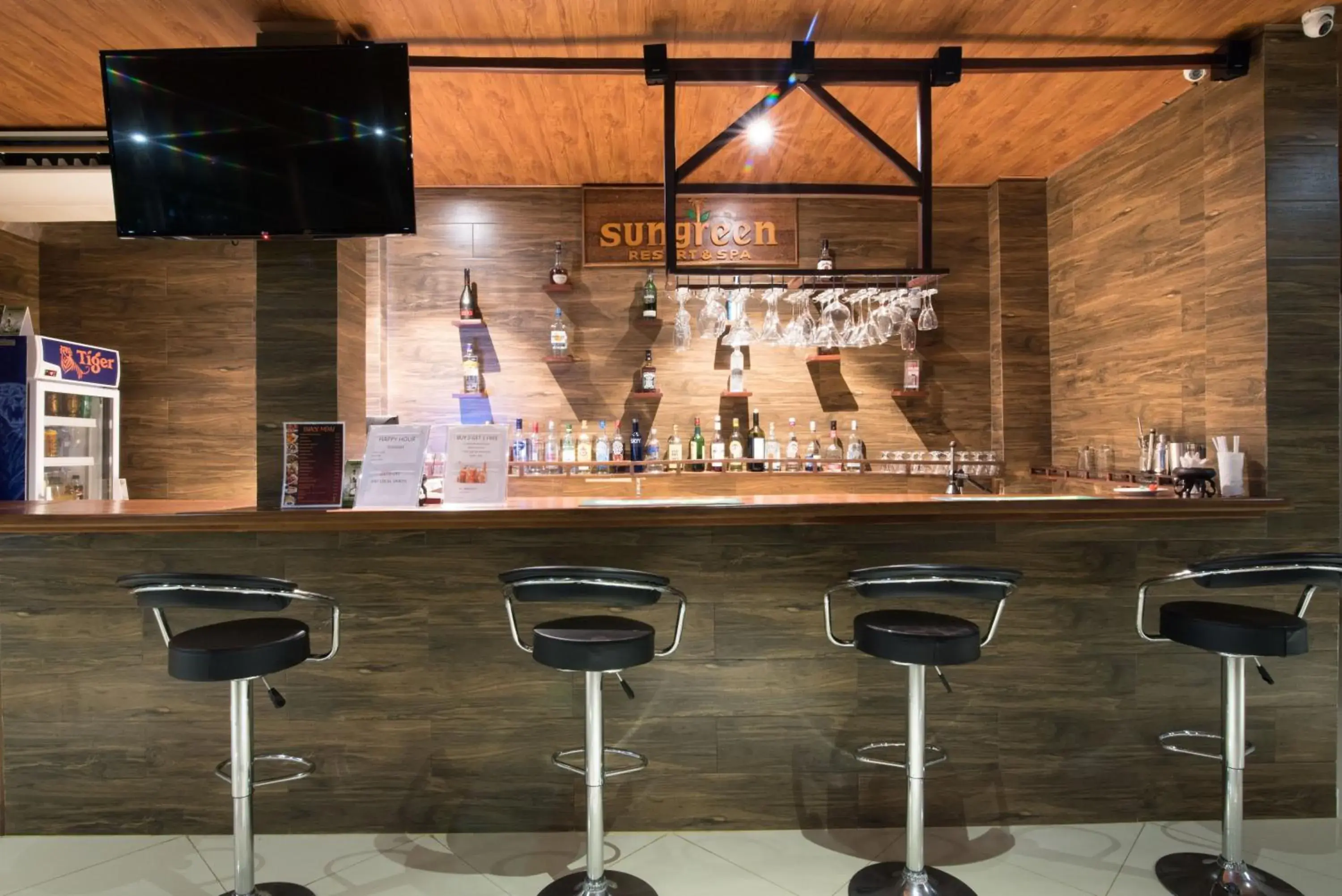 Lounge or bar in Sungreen Resort Habarana Lounge or bar in Sungreen Resort Habarana