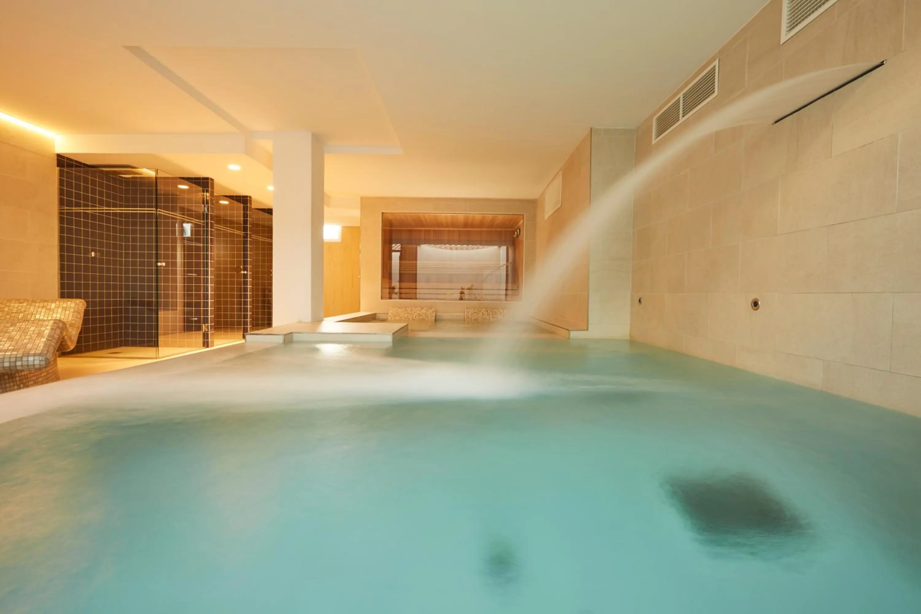Hot Tub in Ebano Hotel Apartments & Spa