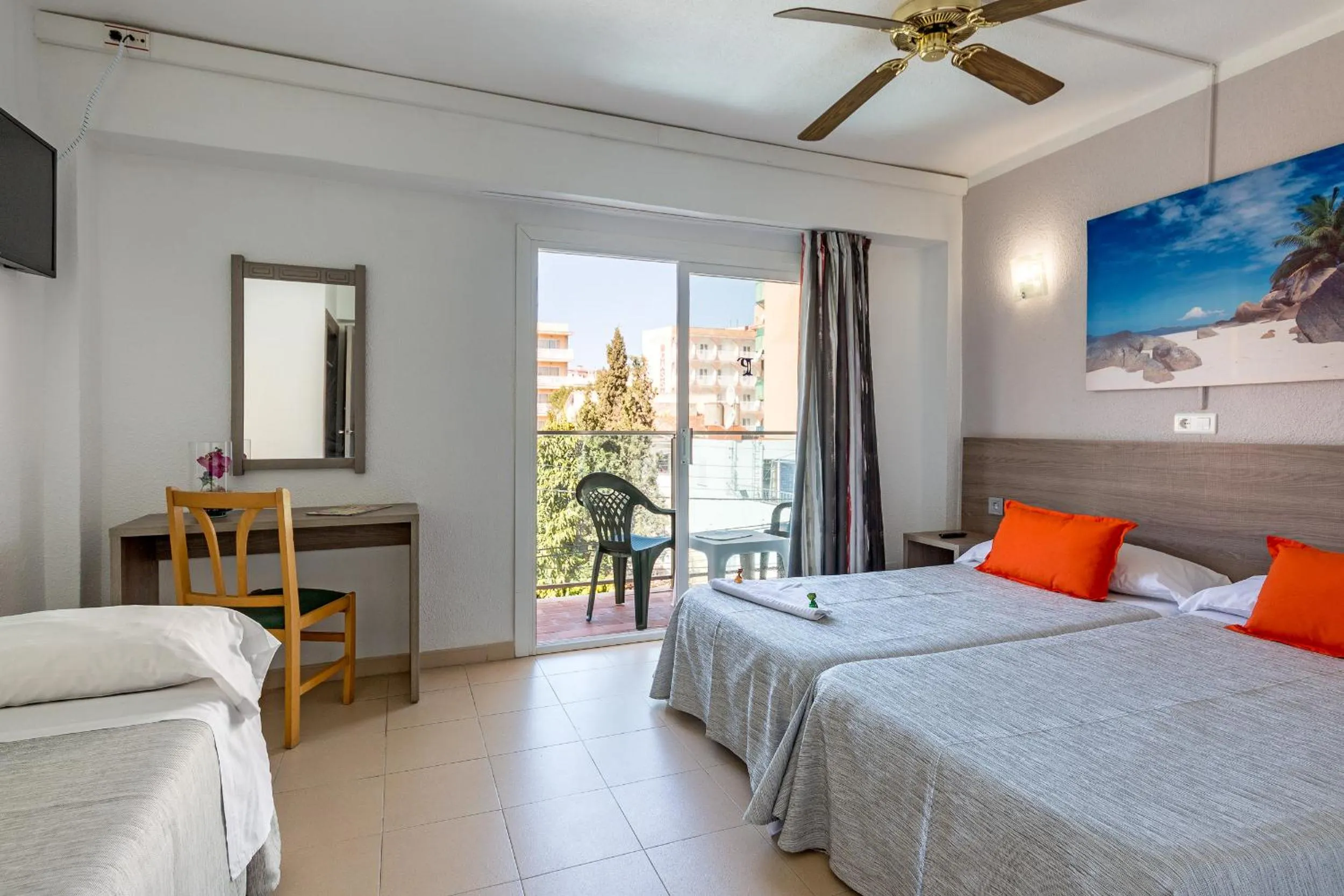 Photo of the whole room, Bed in Hotel Costa Mediterraneo