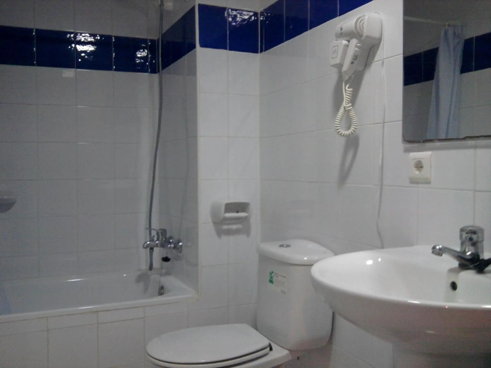 Bathroom in Hotel Costa Mediterraneo