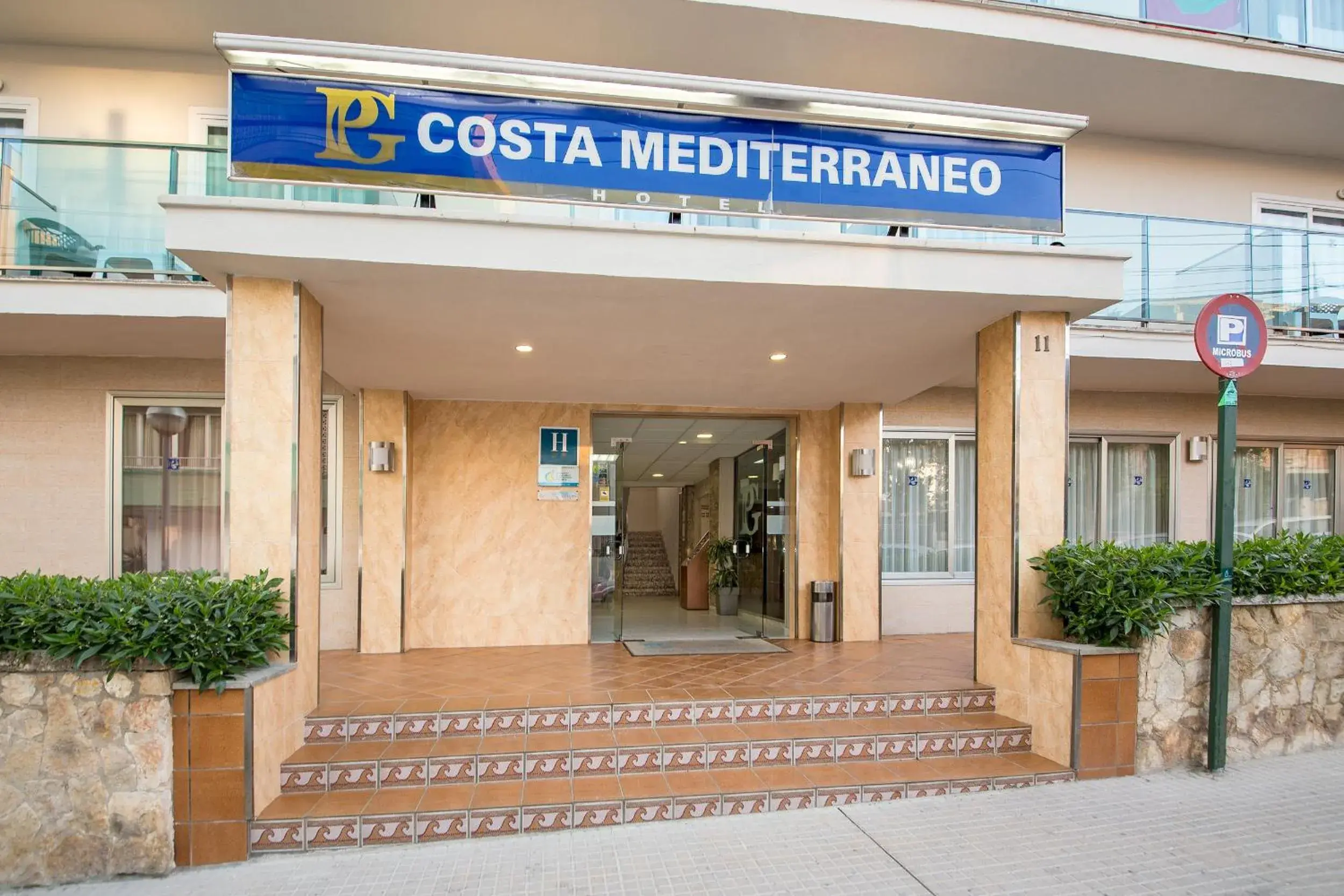 Facade/entrance in Hotel Costa Mediterraneo Facade/entrance in Hotel Costa Mediterraneo