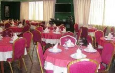 Restaurant/places to eat in Hostal Campestre