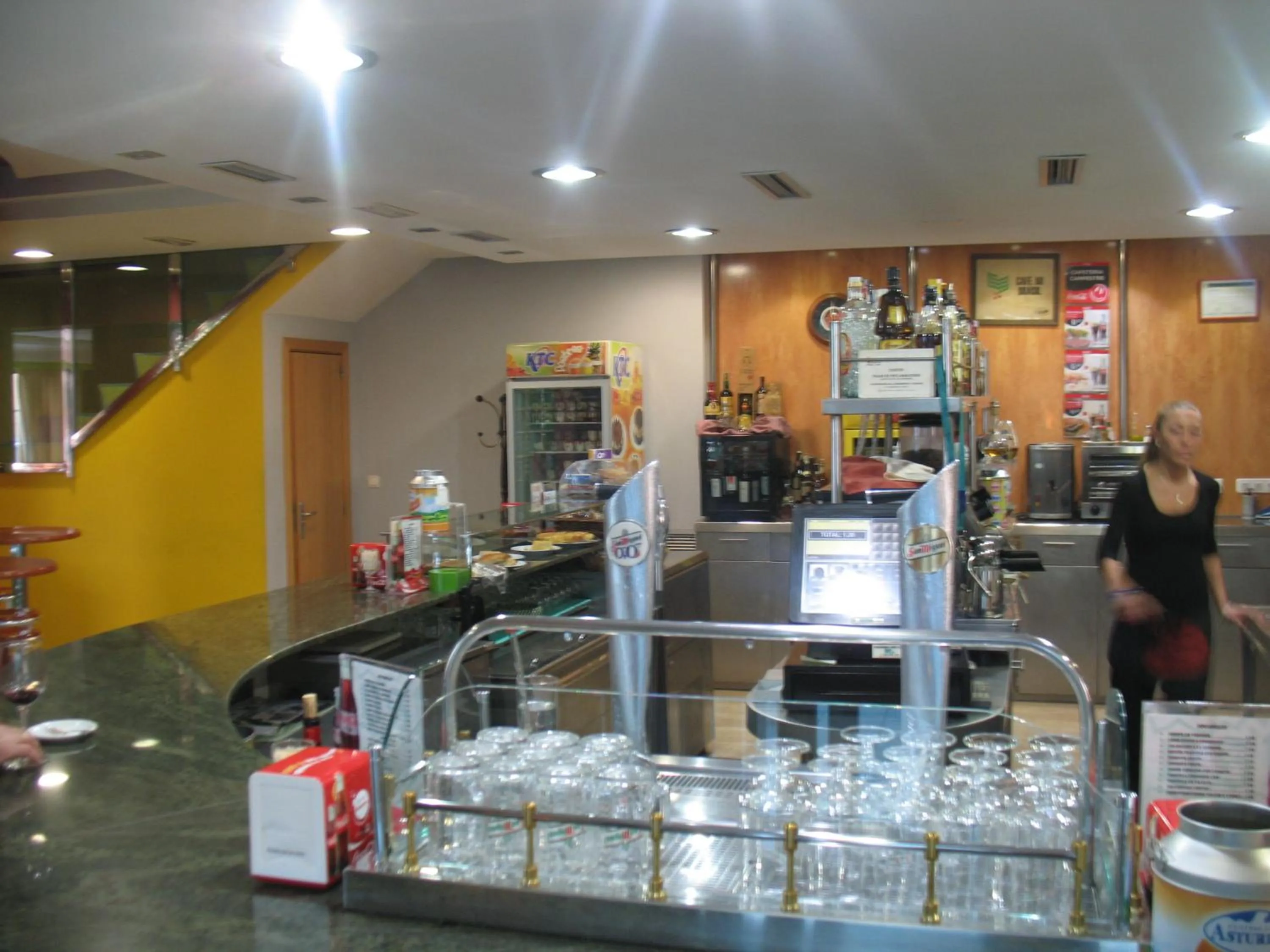 Restaurant/places to eat in Hostal Campestre
