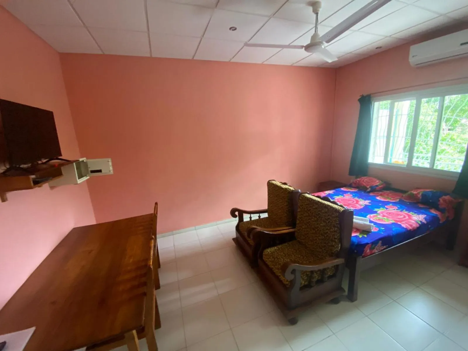 Bed in Residence Kathyly