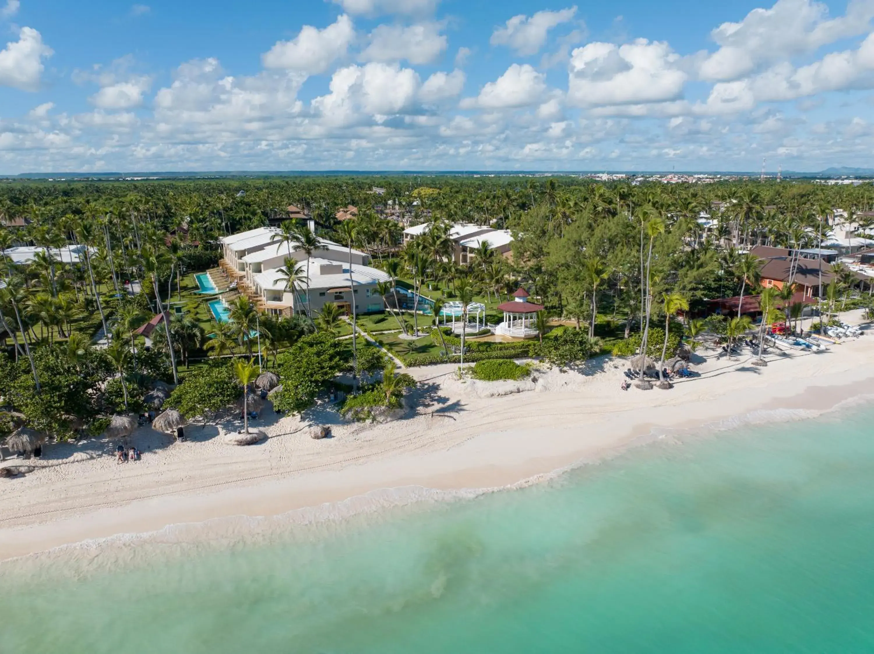 Grand Palladium Palace Resort Spa & Casino - All Inclusive Grand Palladium Palace Resort Spa & Casino - All Inclusive