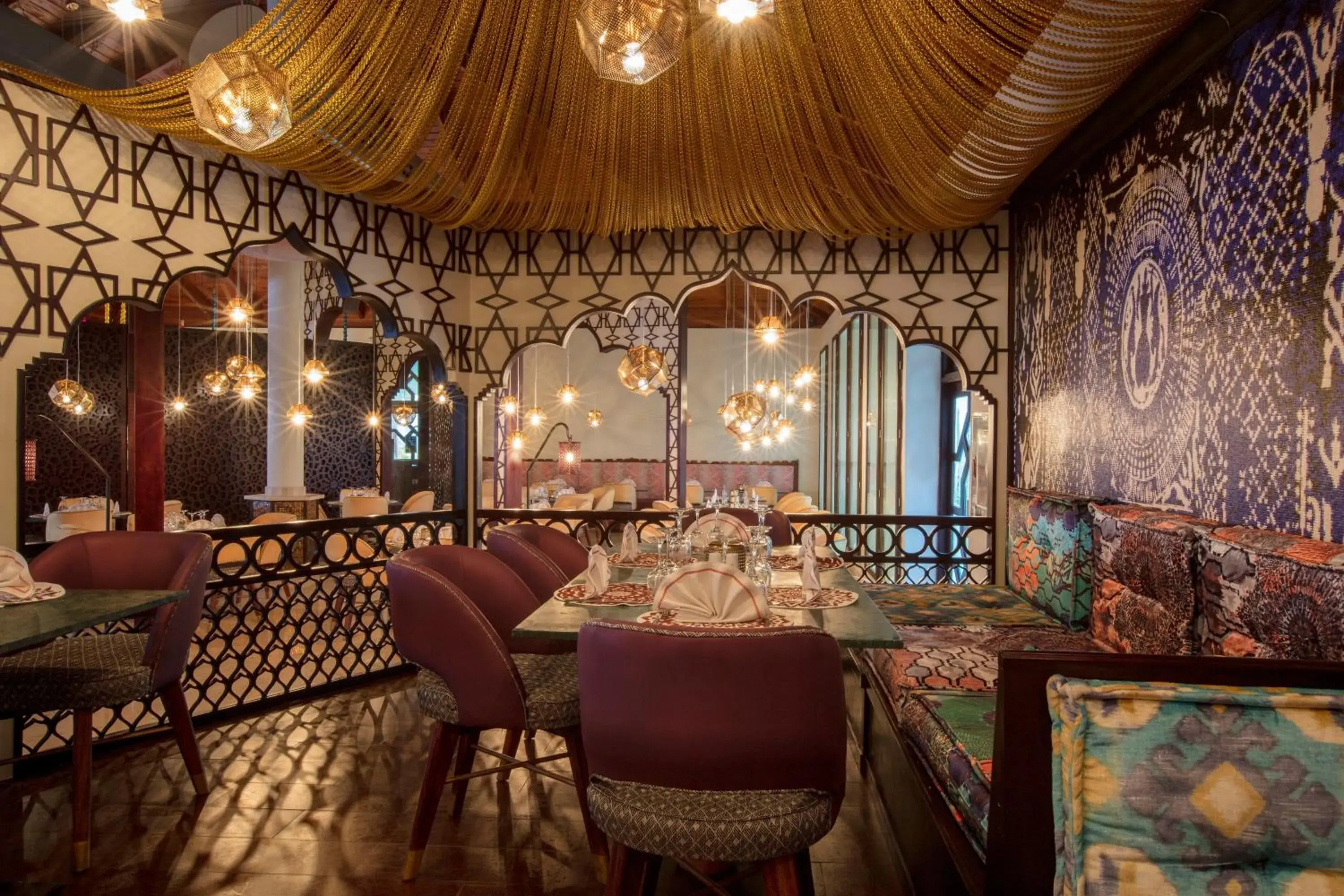Restaurant/places to eat in Grand Palladium Palace Resort Spa & Casino - All Inclusive Restaurant/places to eat in Grand Palladium Palace Resort Spa & Casino - All Inclusive