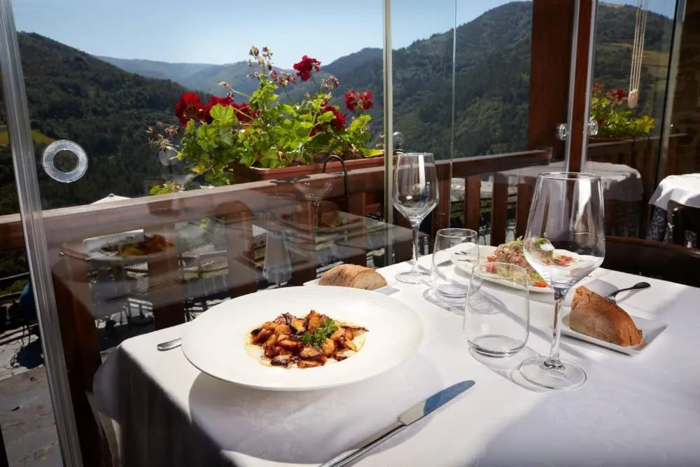 Restaurant/places to eat in La Rectoral