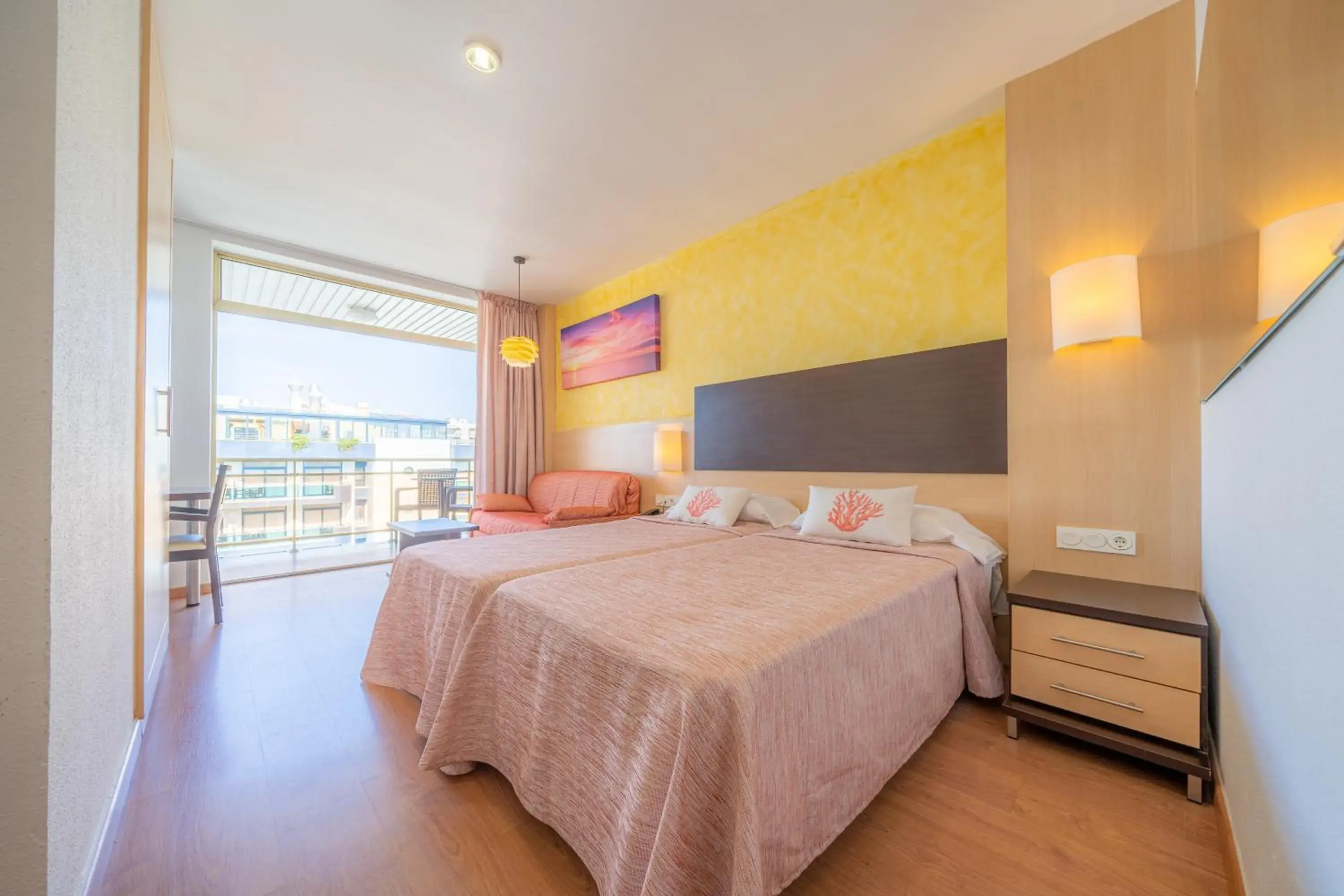 Photo of the whole room in Hotel Blaumar Photo of the whole room in Hotel Blaumar