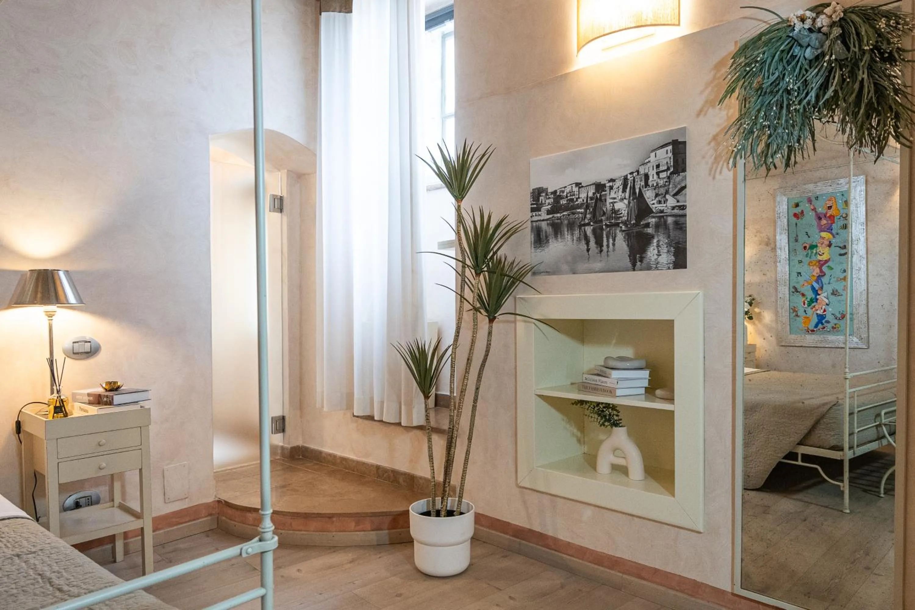 Photo of the whole room in La Lisca