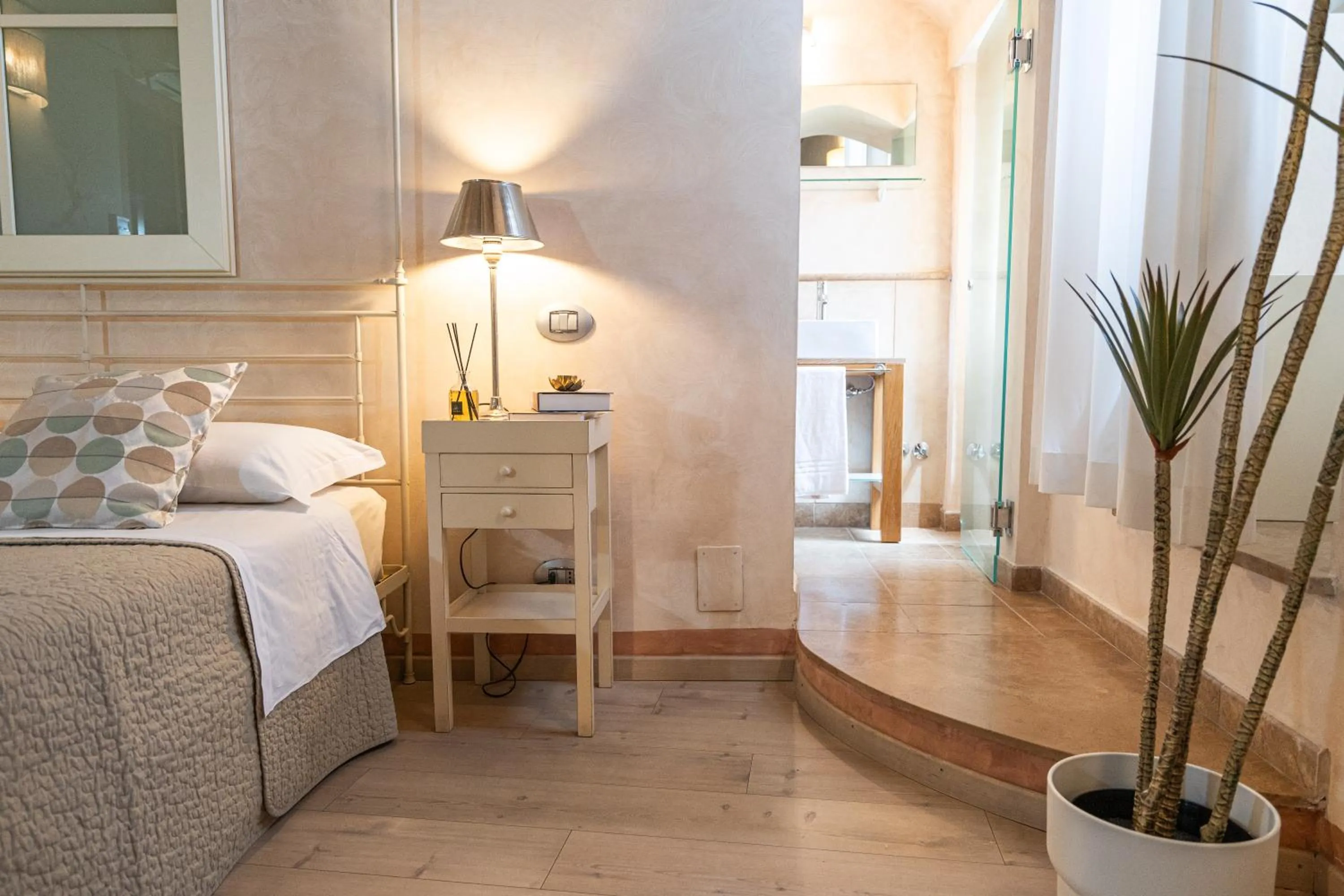 Photo of the whole room, Bed in La Lisca