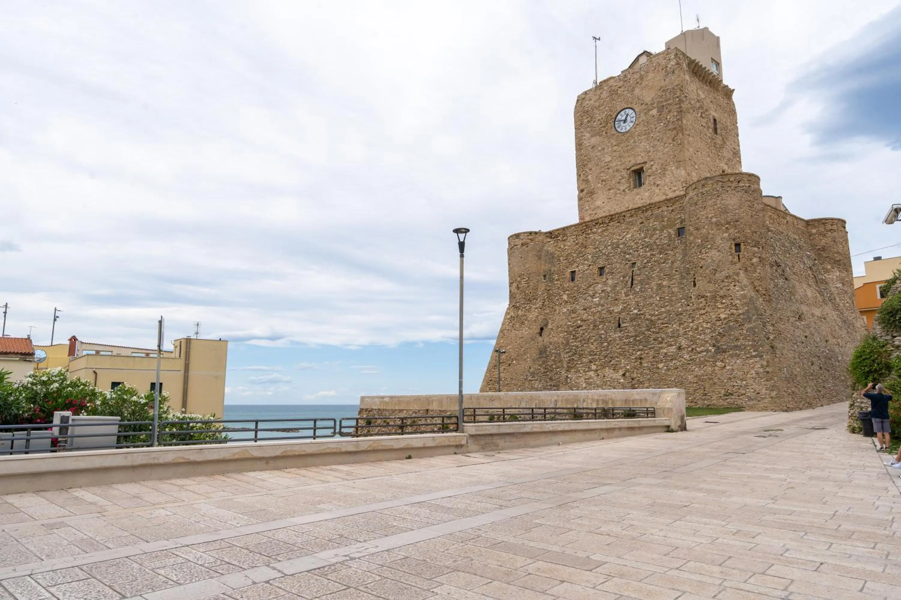 Nearby landmark in La Lisca