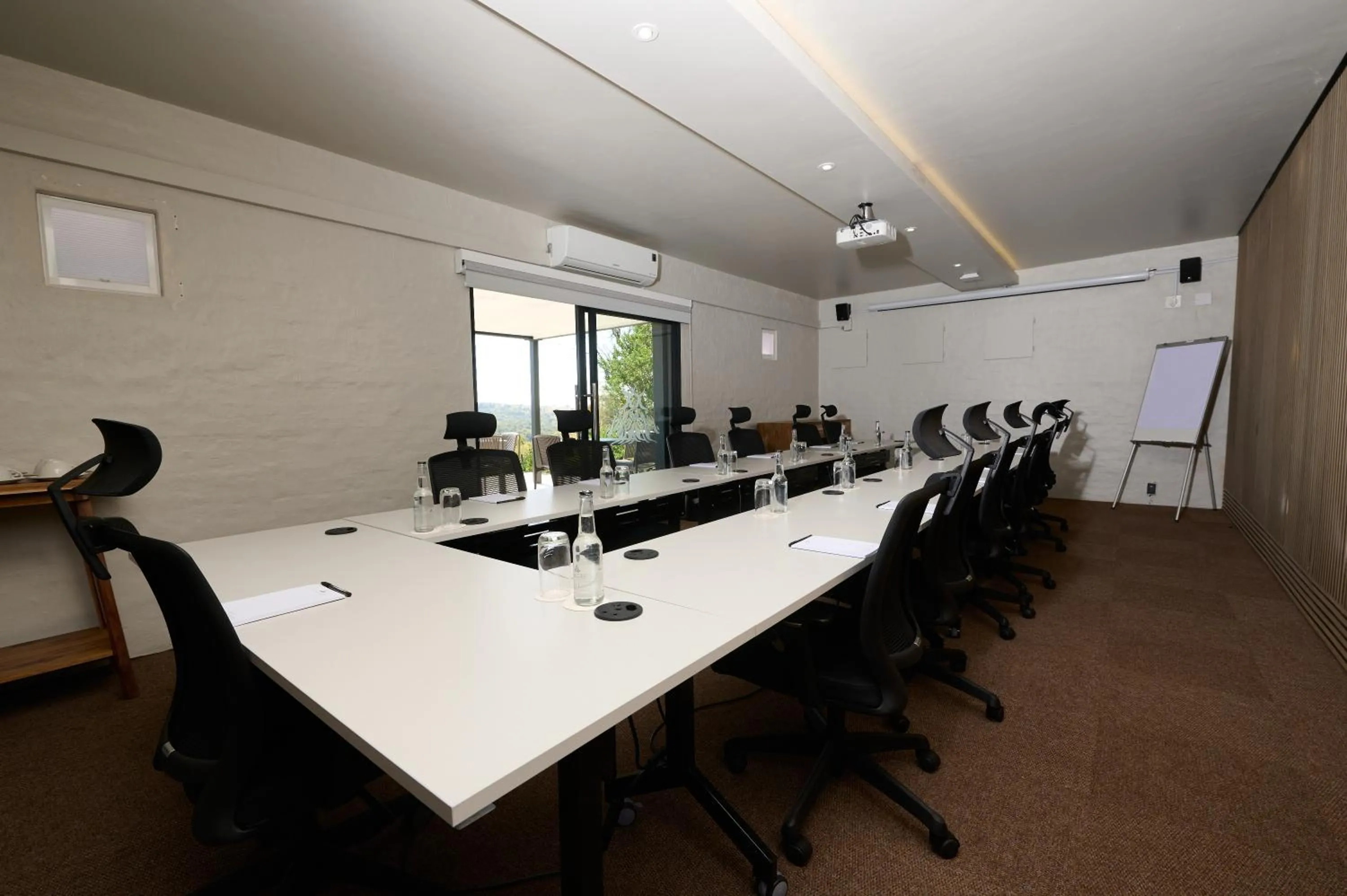 Meeting/conference room in Cradle Boutique Hotel