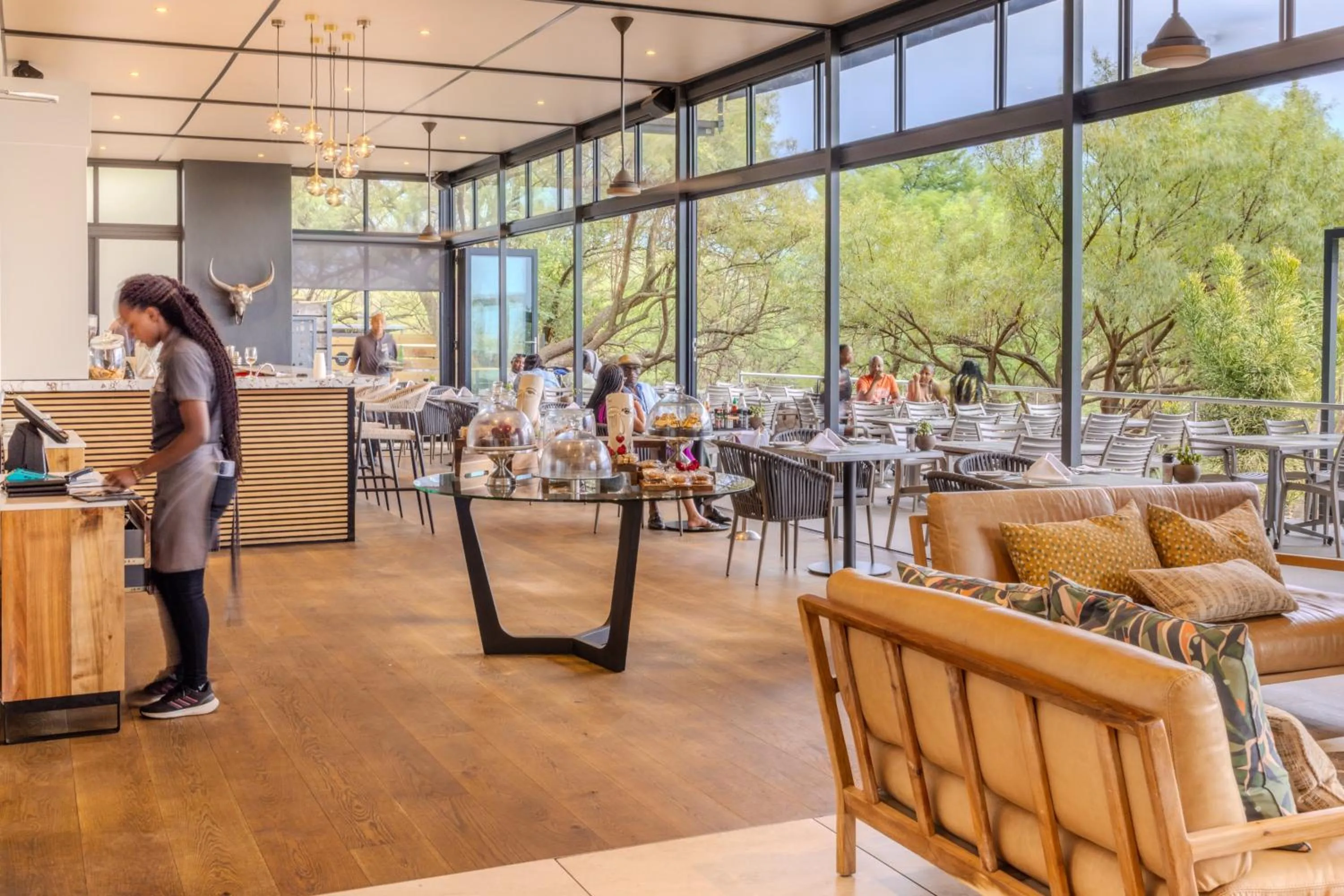 Restaurant/places to eat in Cradle Boutique Hotel