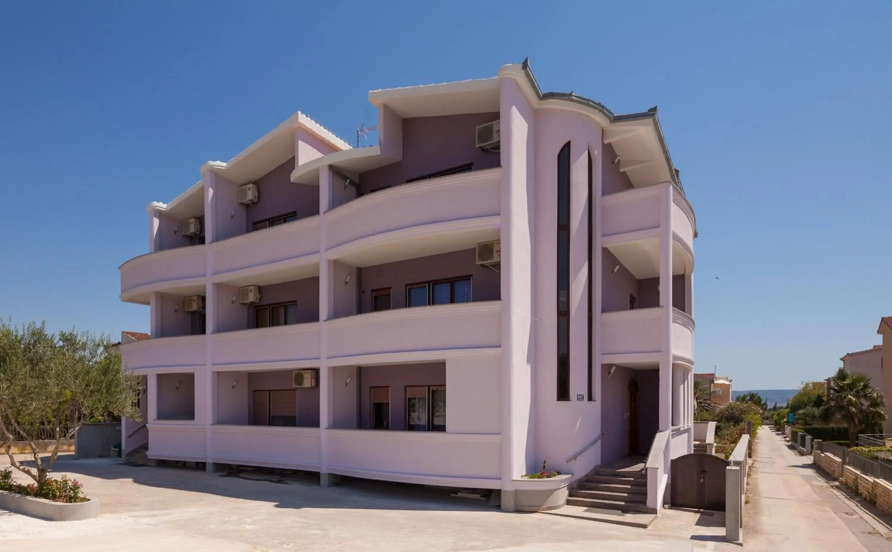 Property building in Apartments Mara Property building in Apartments Mara