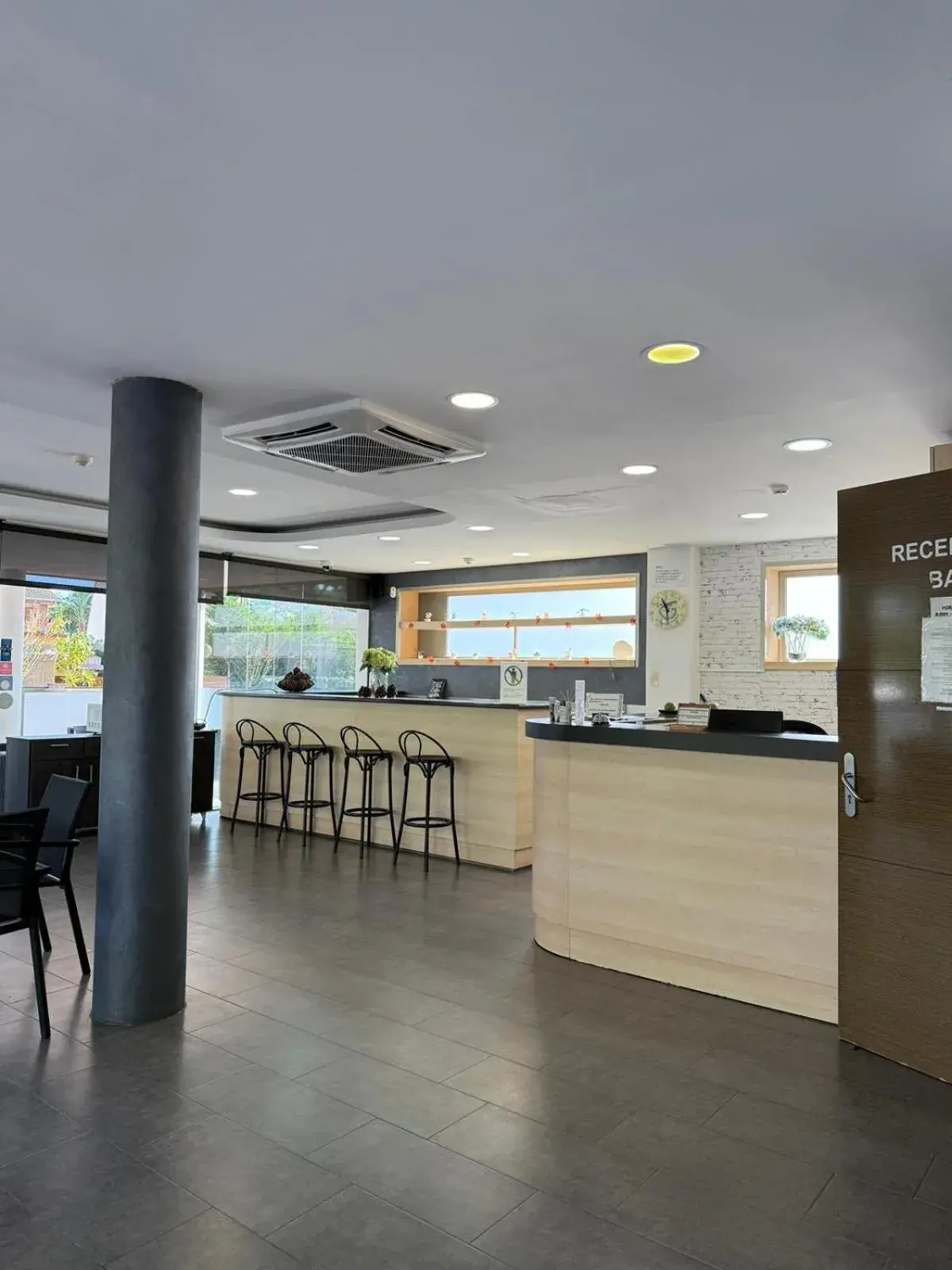 Lobby or reception in Hotel 170 Lobby or reception in Hotel 170