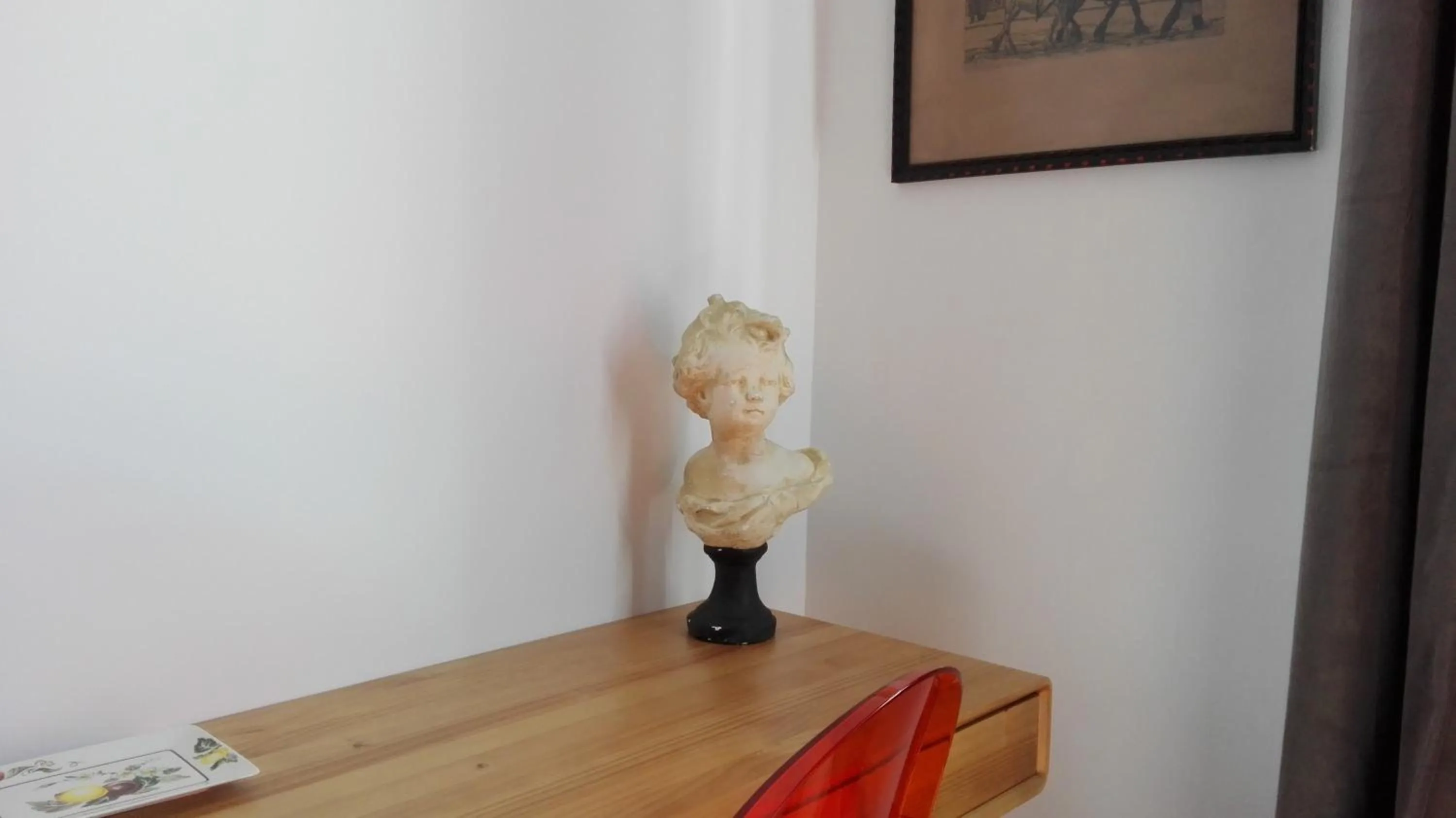 Decorative detail in Villa 36 B&B