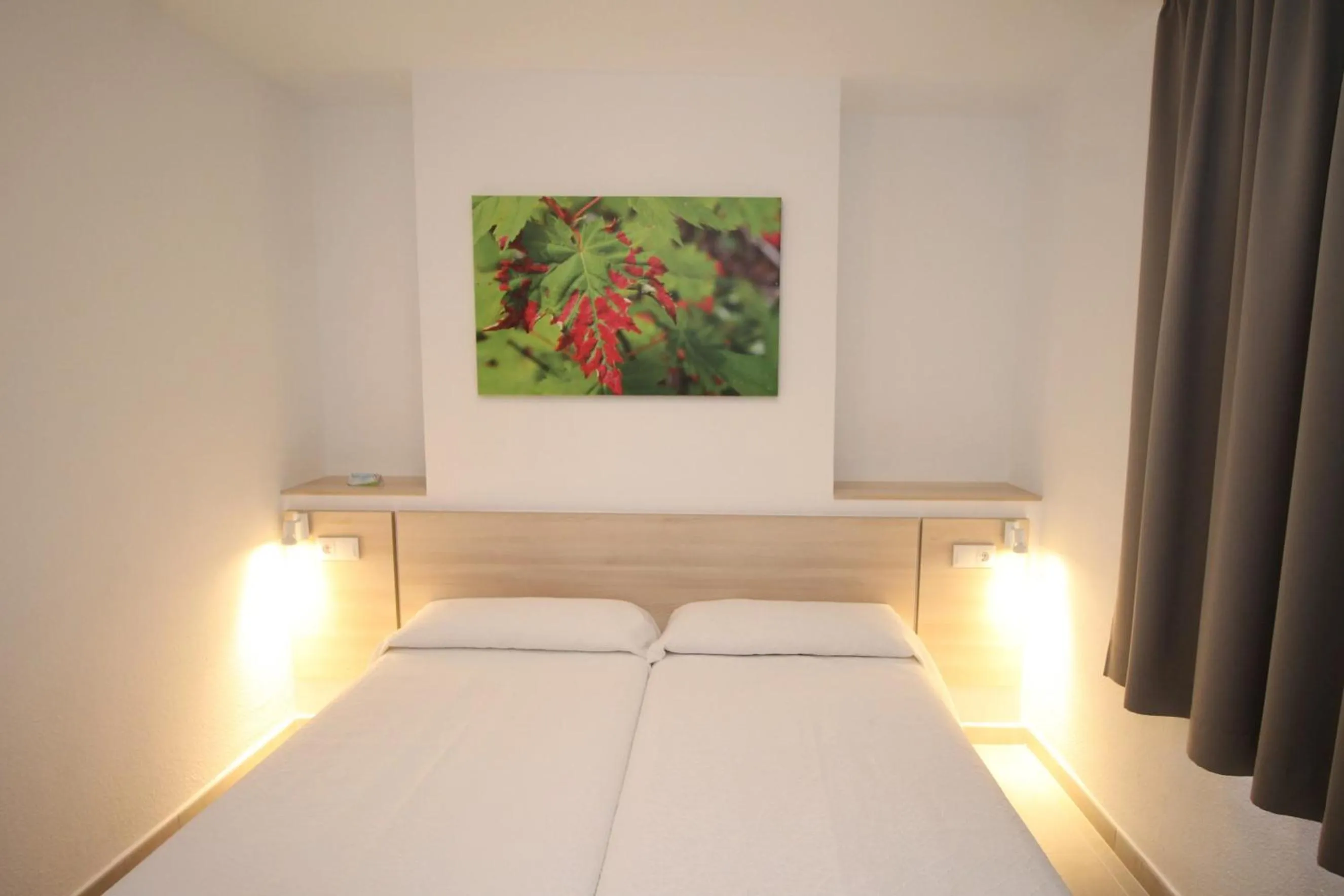 Decorative detail, Bed in Apartamentos Vistamar