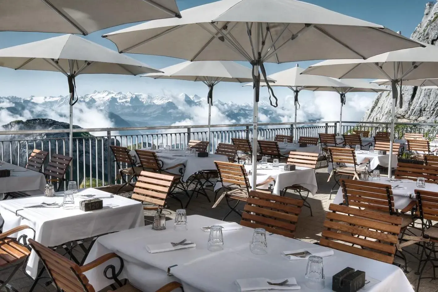 Restaurant/places to eat in Hotel Pilatus-Kulm Restaurant/places to eat in Hotel Pilatus-Kulm