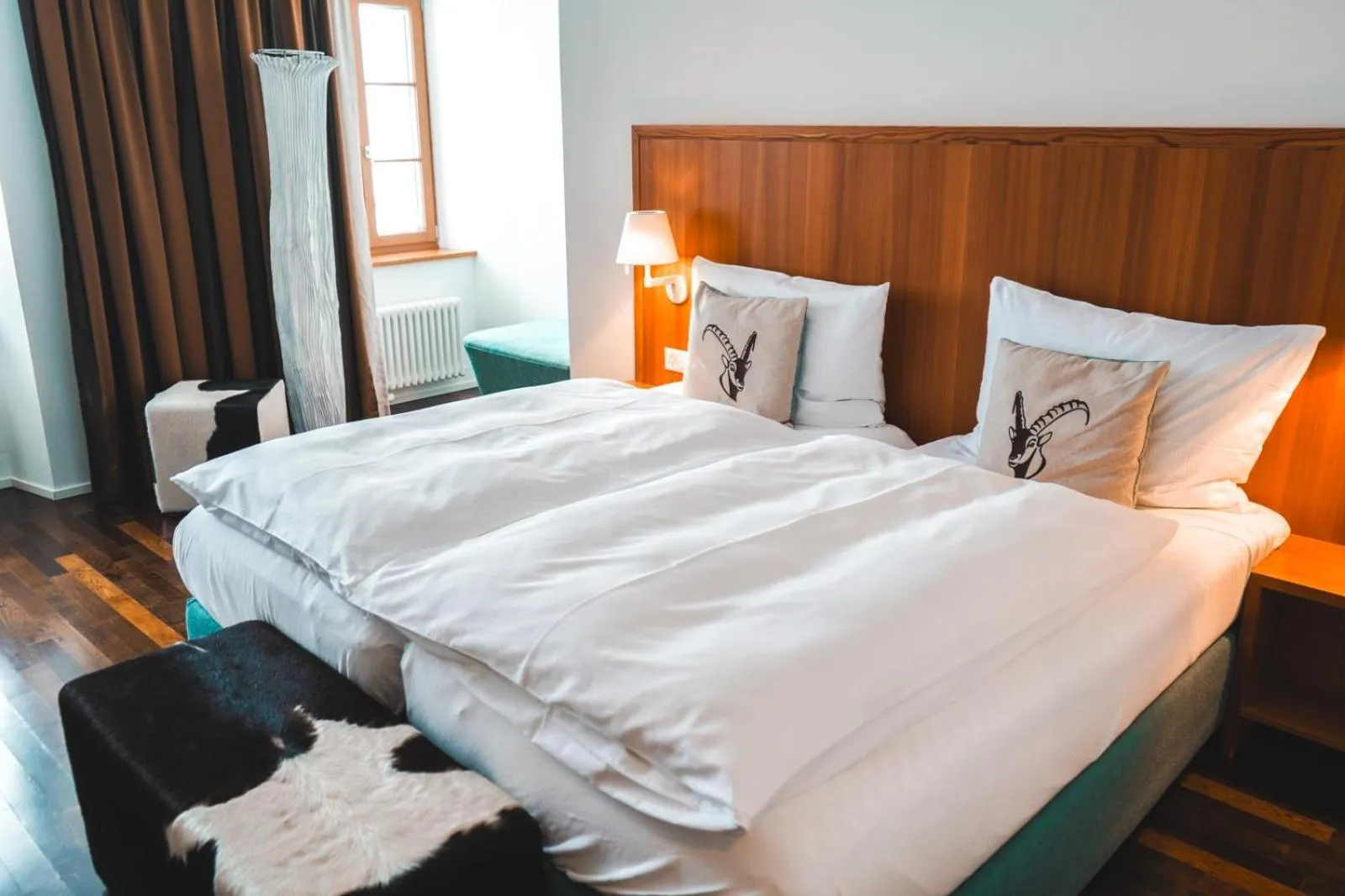 Bed in Hotel Pilatus-Kulm