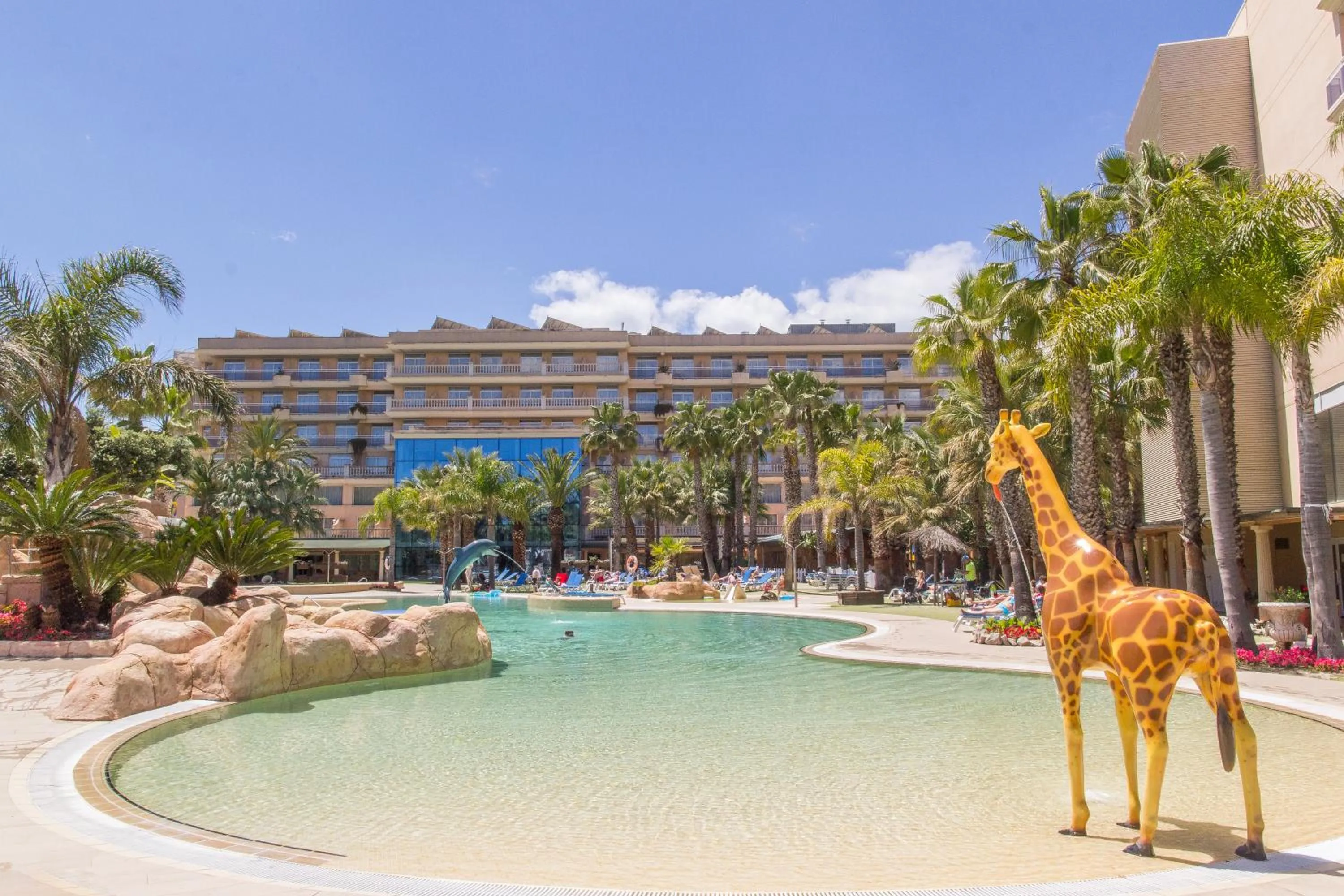 Property building in Palas Pineda