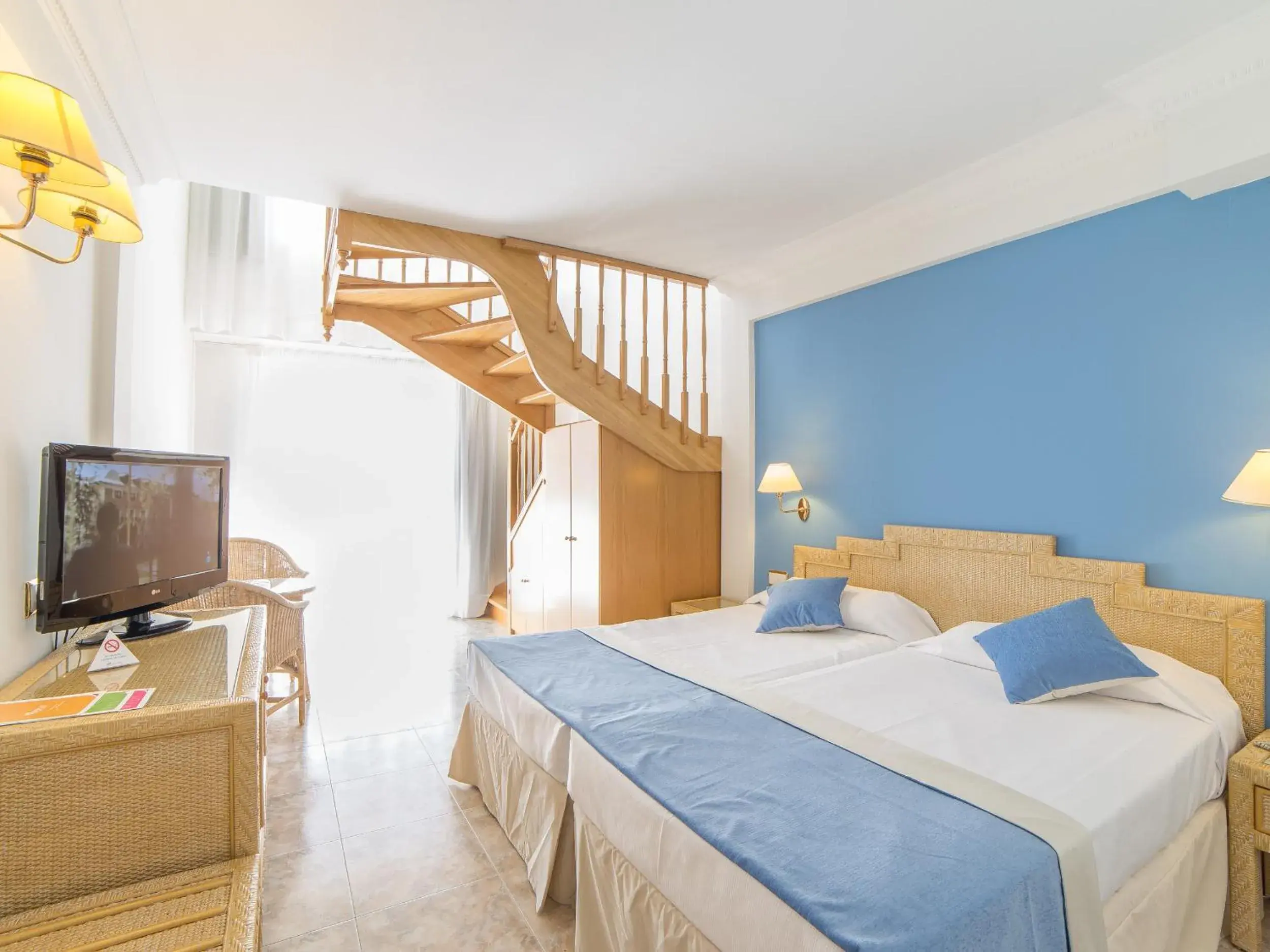 Superior Family Room in Palas Pineda Superior Family Room in Palas Pineda