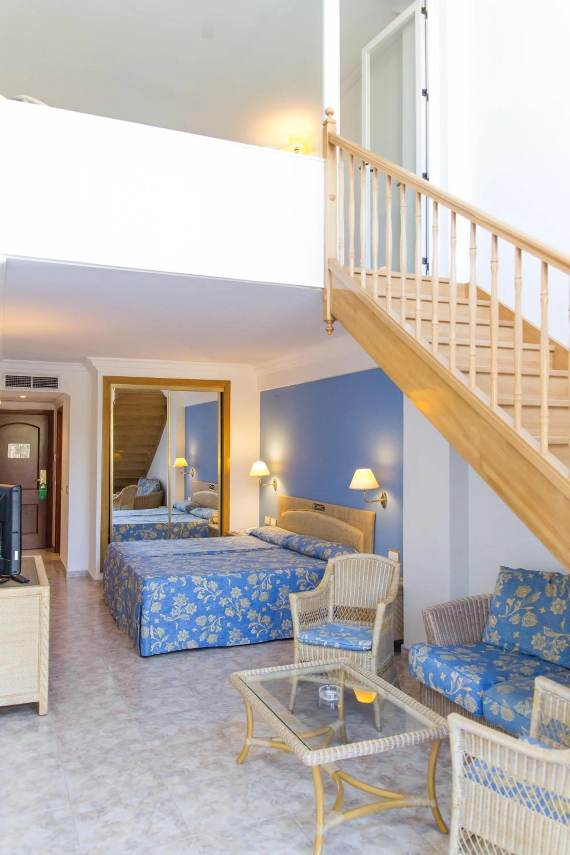 Photo of the whole room in Palas Pineda