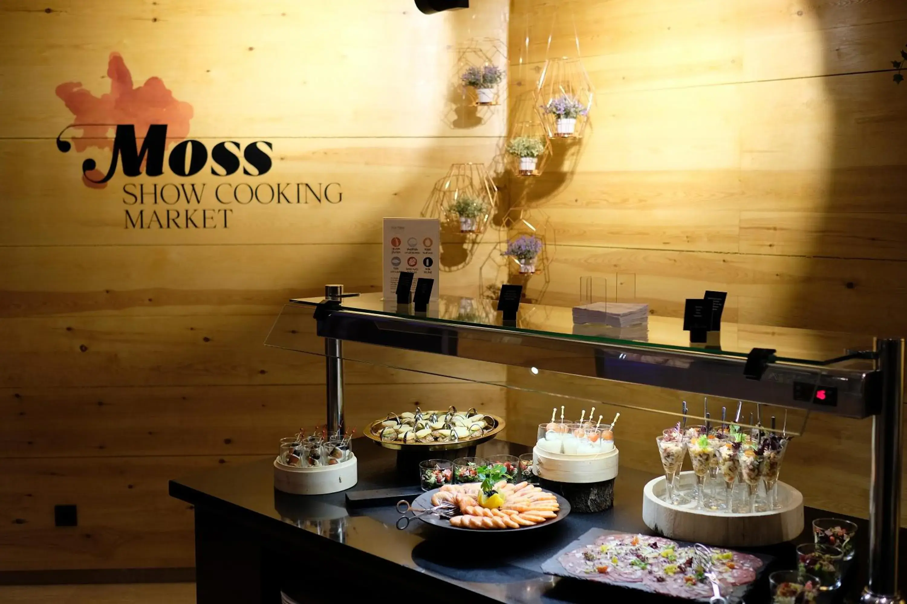 Restaurant/places to eat in Gran Palas Hotel - Spa incluido Restaurant/places to eat in Gran Palas Hotel - Spa incluido