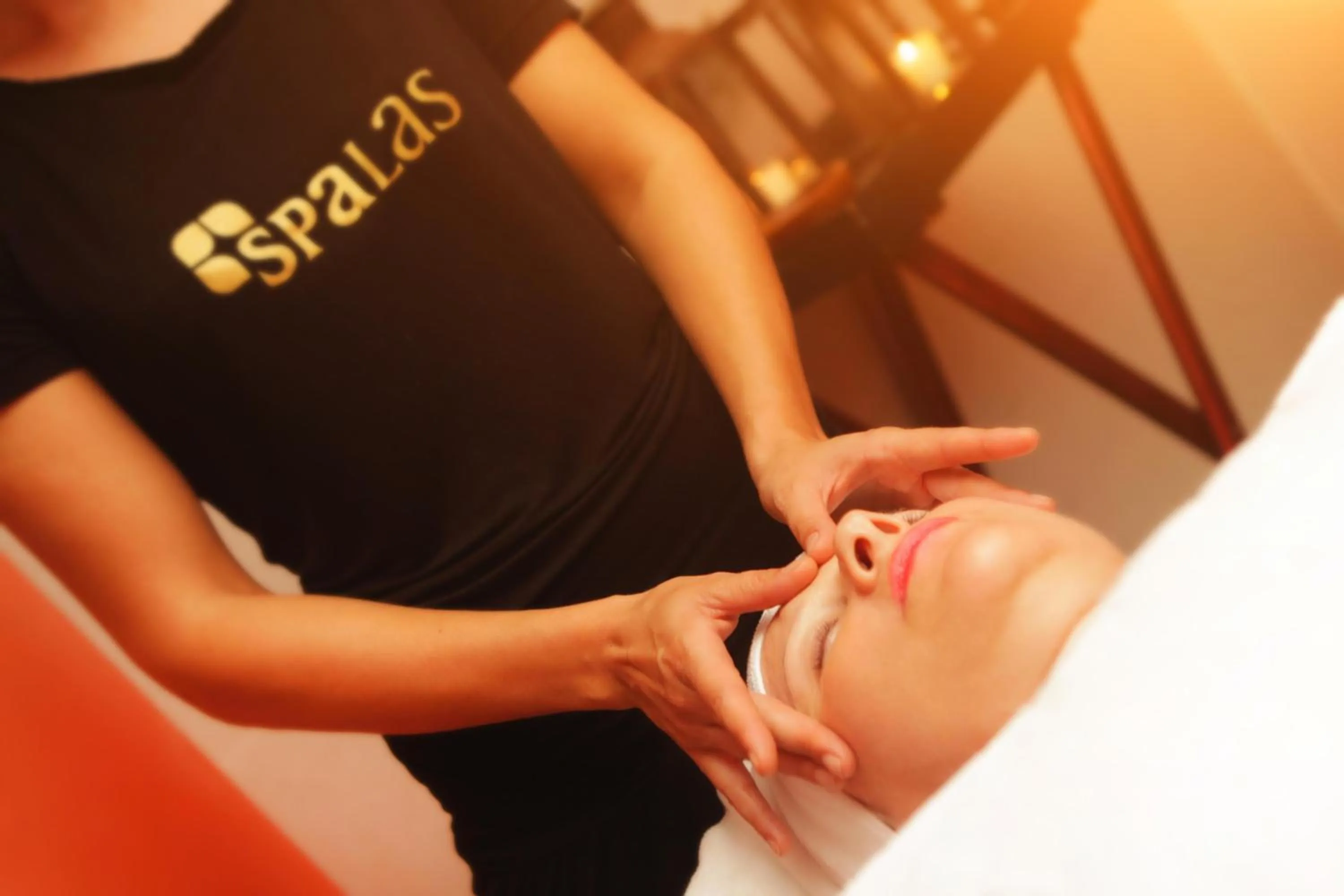 Massage in Gran Palas Hotel - Spa incluido