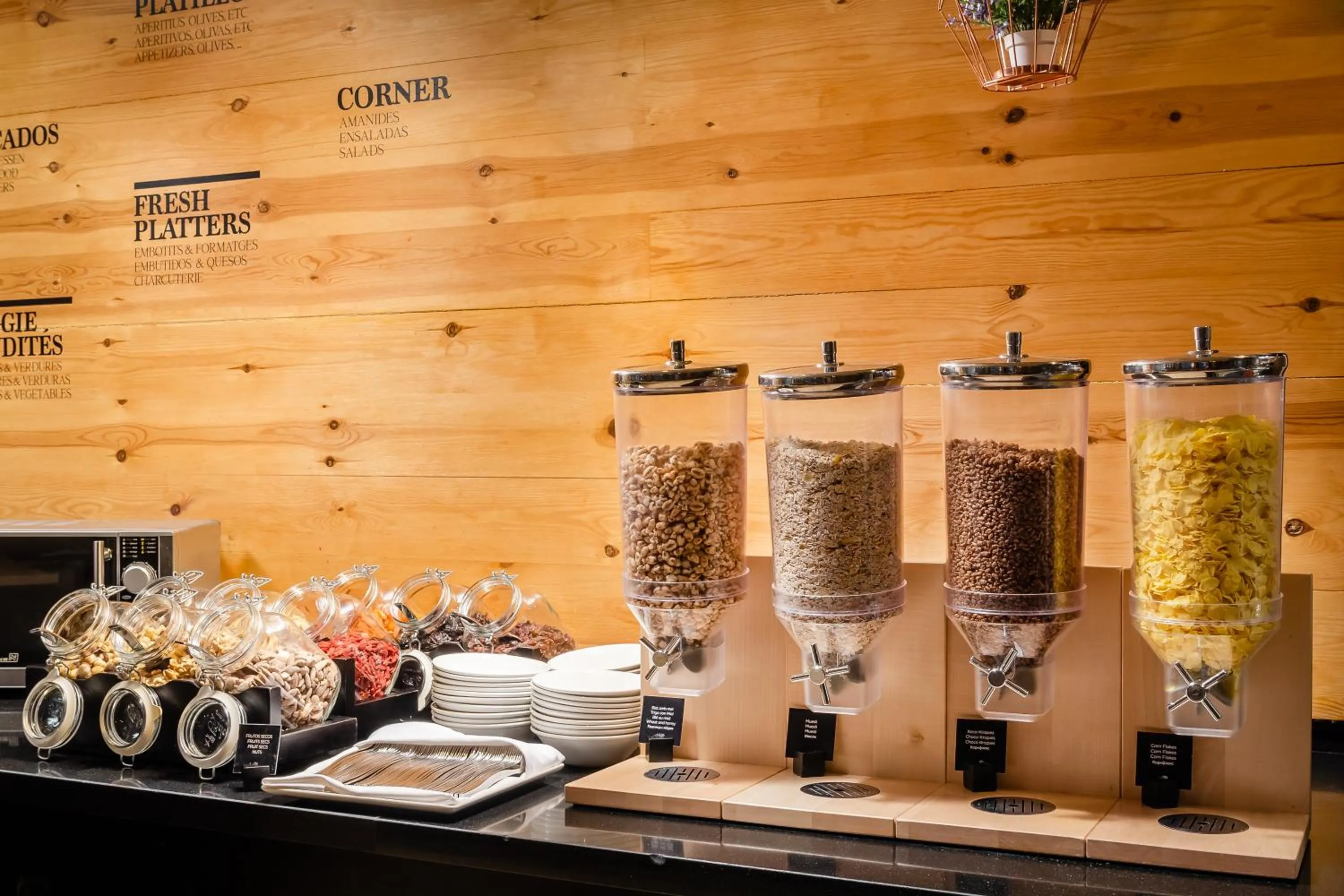 Coffee/tea facilities in Gran Palas Hotel - Spa incluido