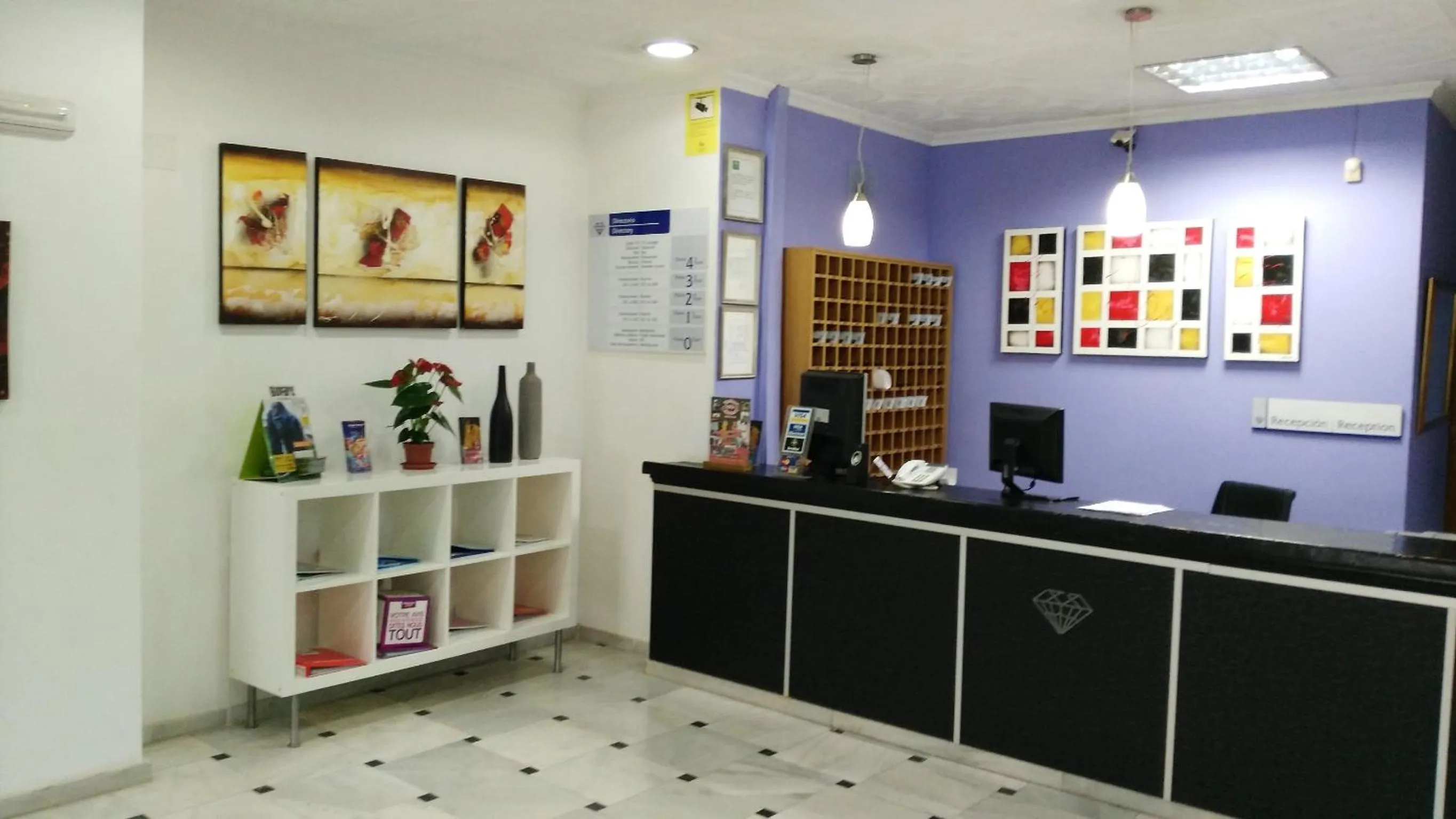 Lobby or reception in Kristal