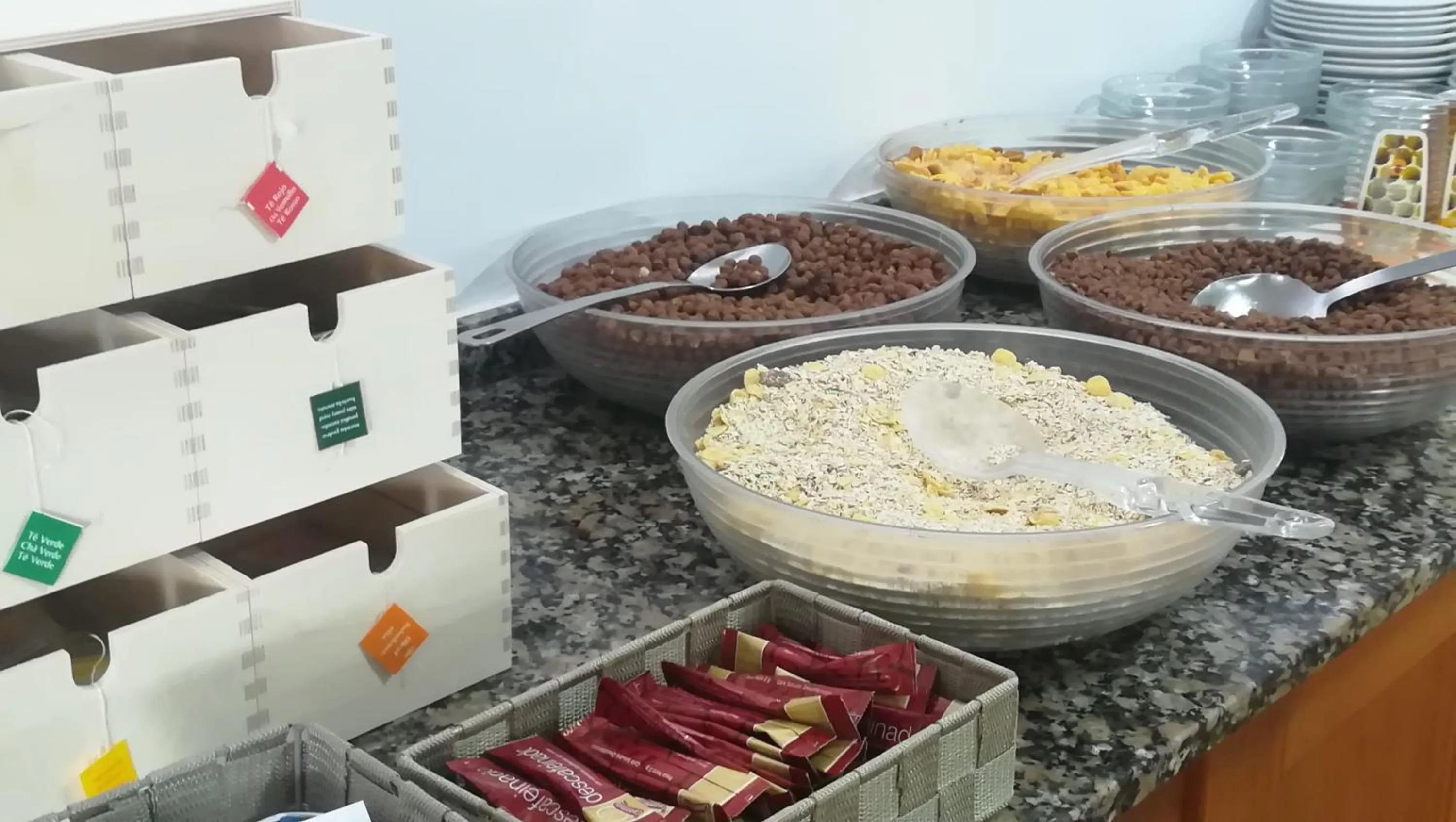 Continental breakfast in Kristal