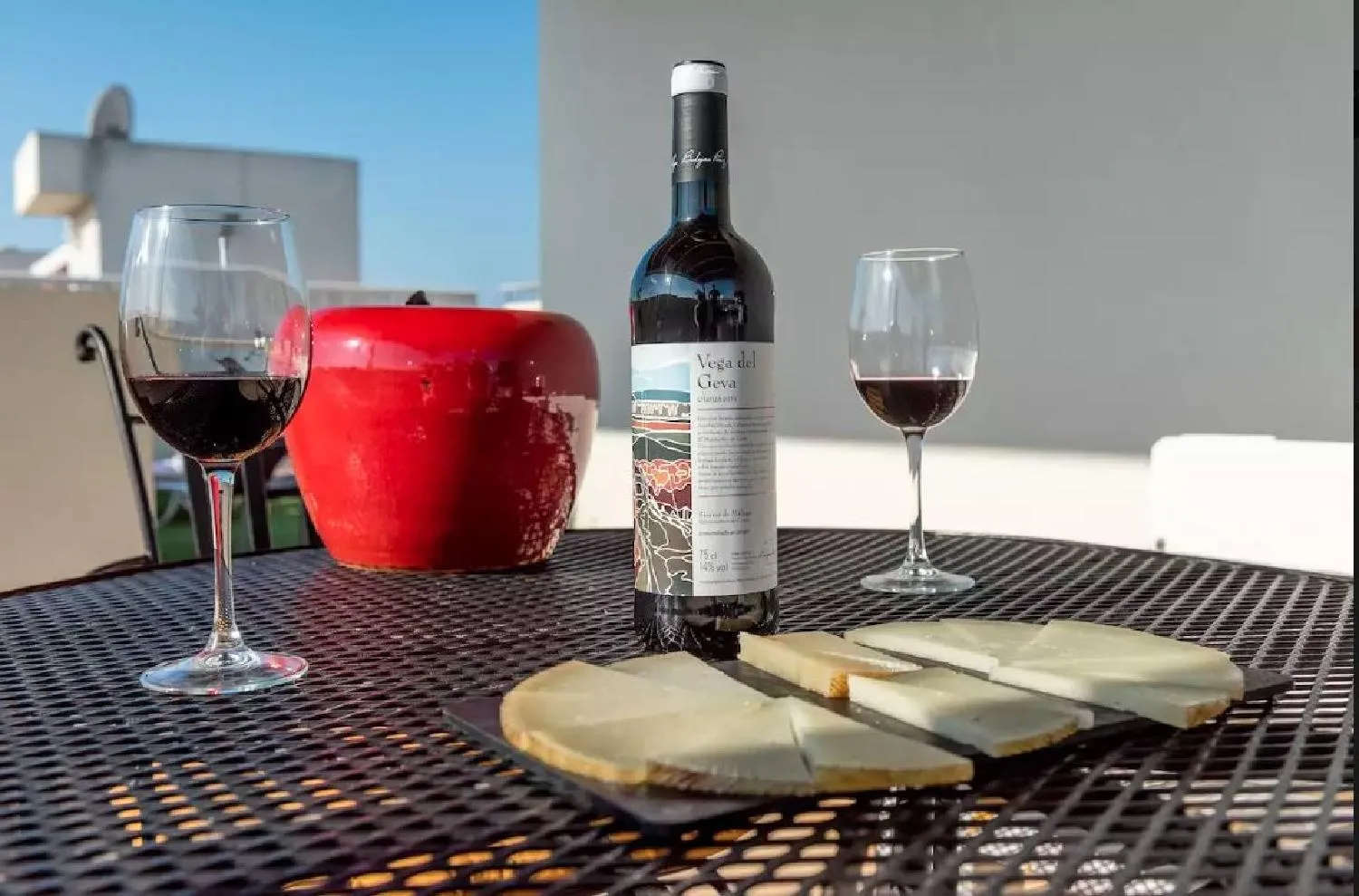 Food and drinks in Ático Guadalhorce - Mirador privado con barbacoa y solárium
