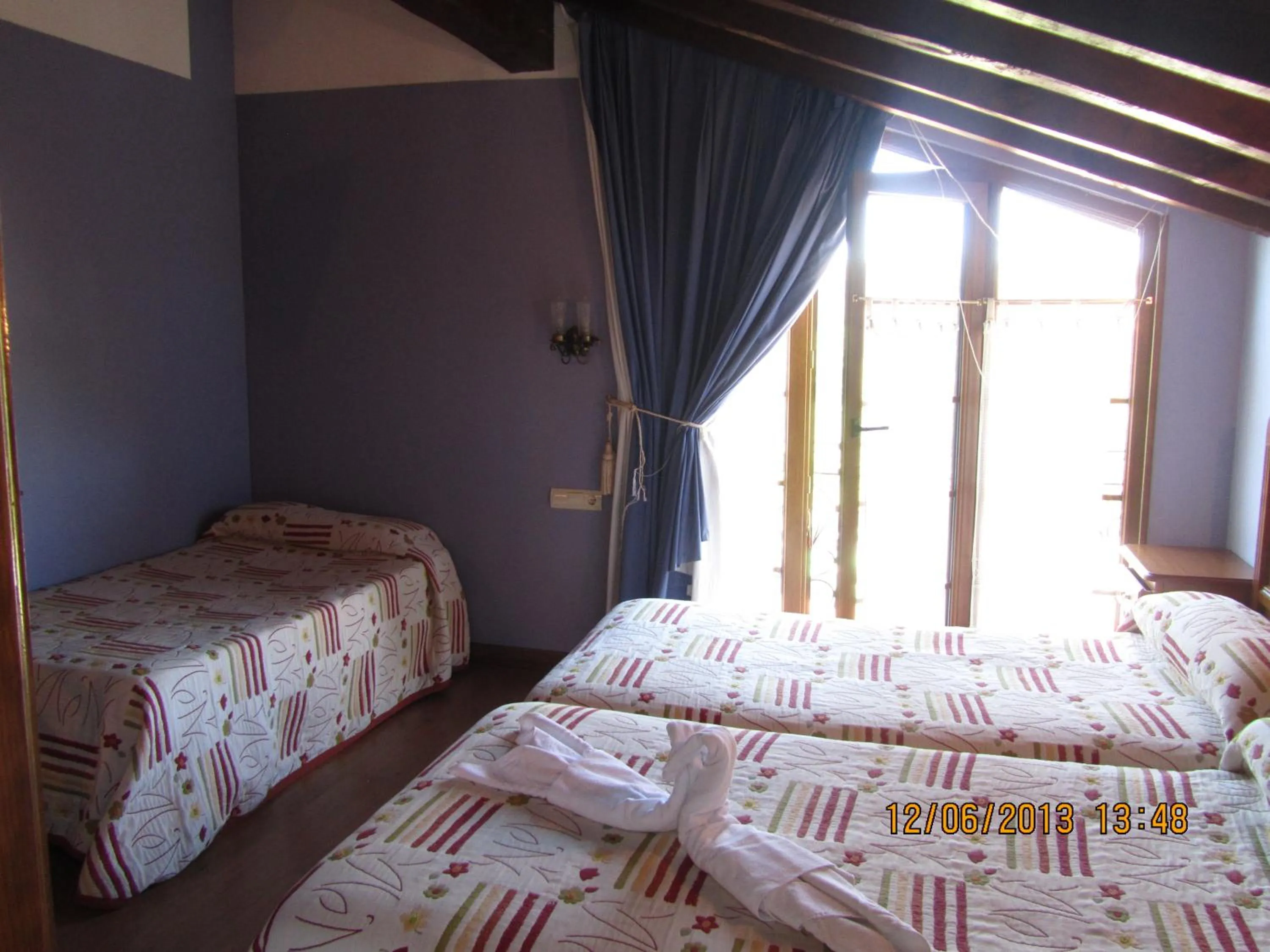 Day, Bed in Hotel Marfrei