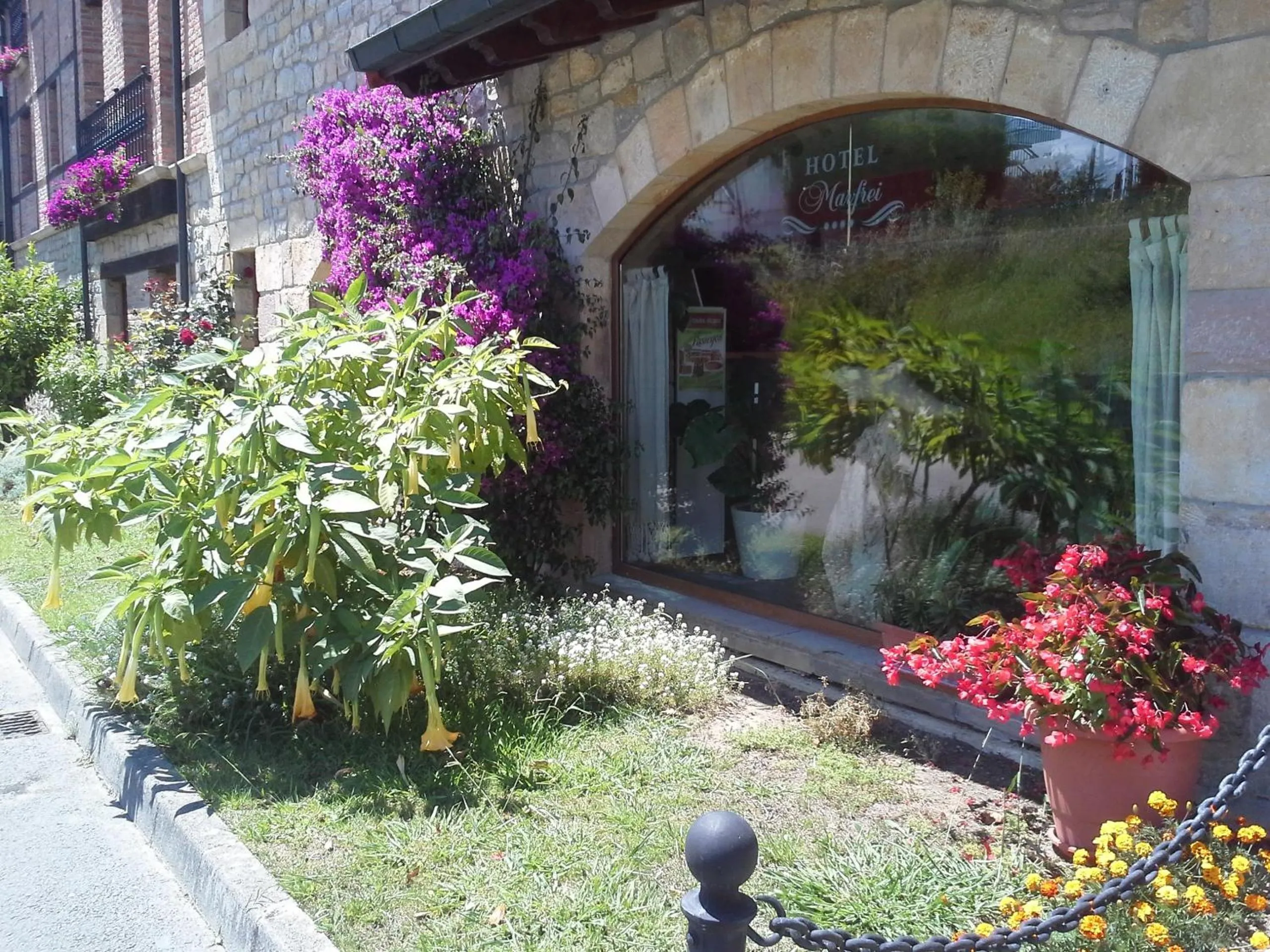 Day in Hotel Marfrei